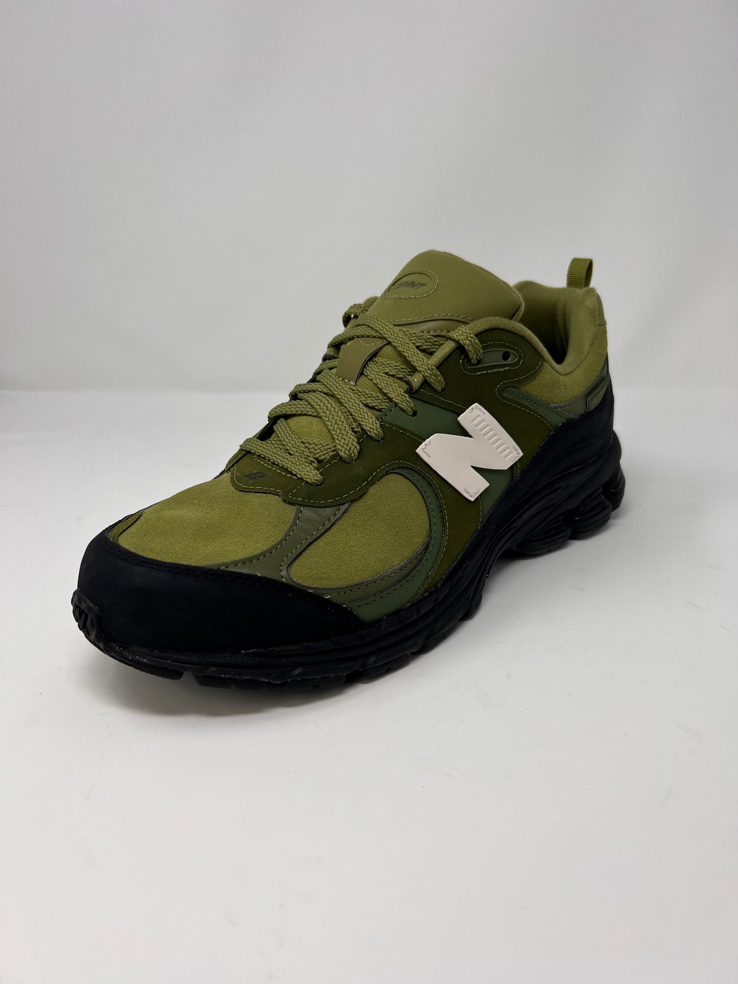 New Balance 2002r Basement Moss Green