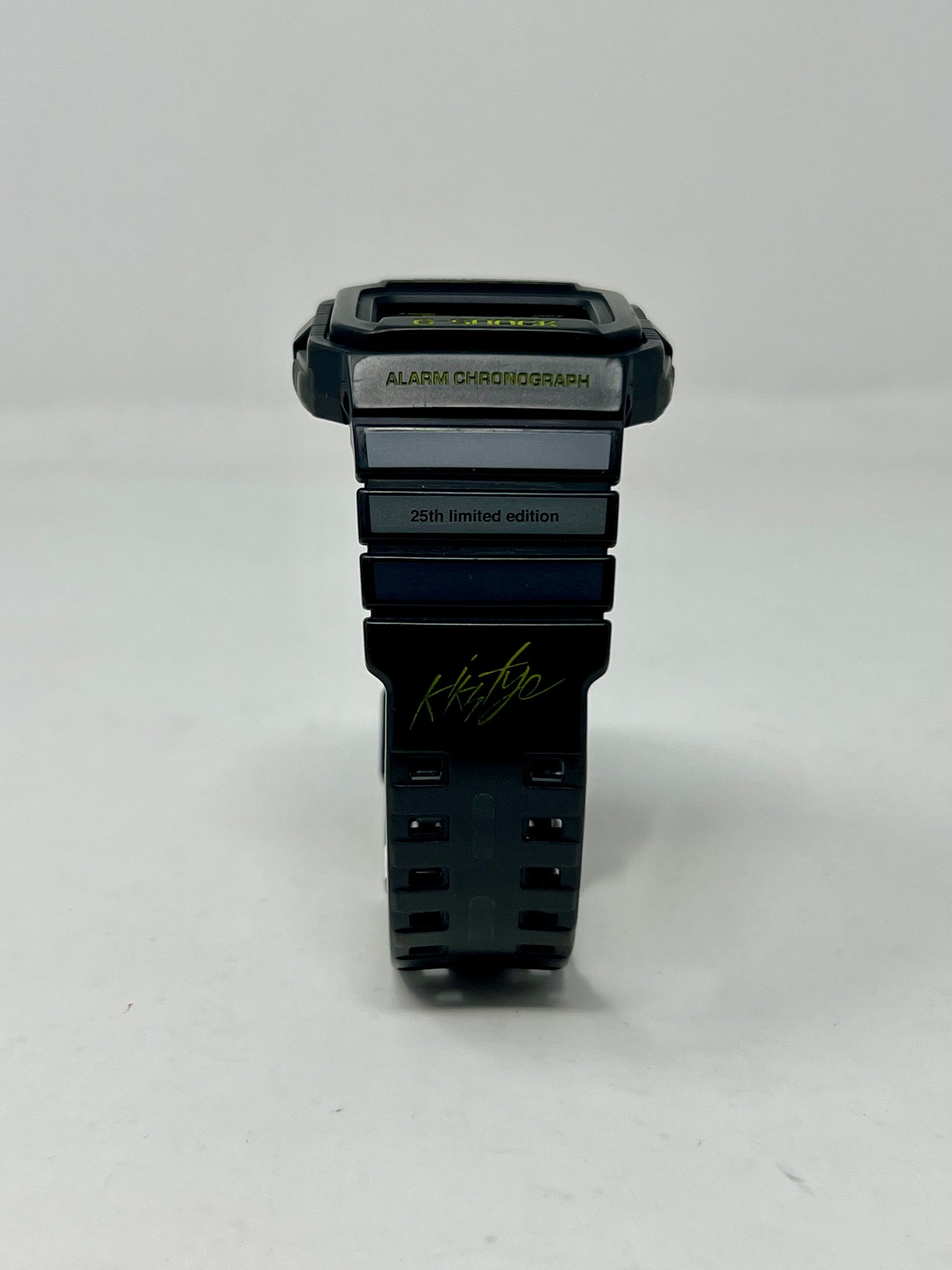 KIKS TYO 25th Anniversary Limited OG Neon 95 G-SHOCK