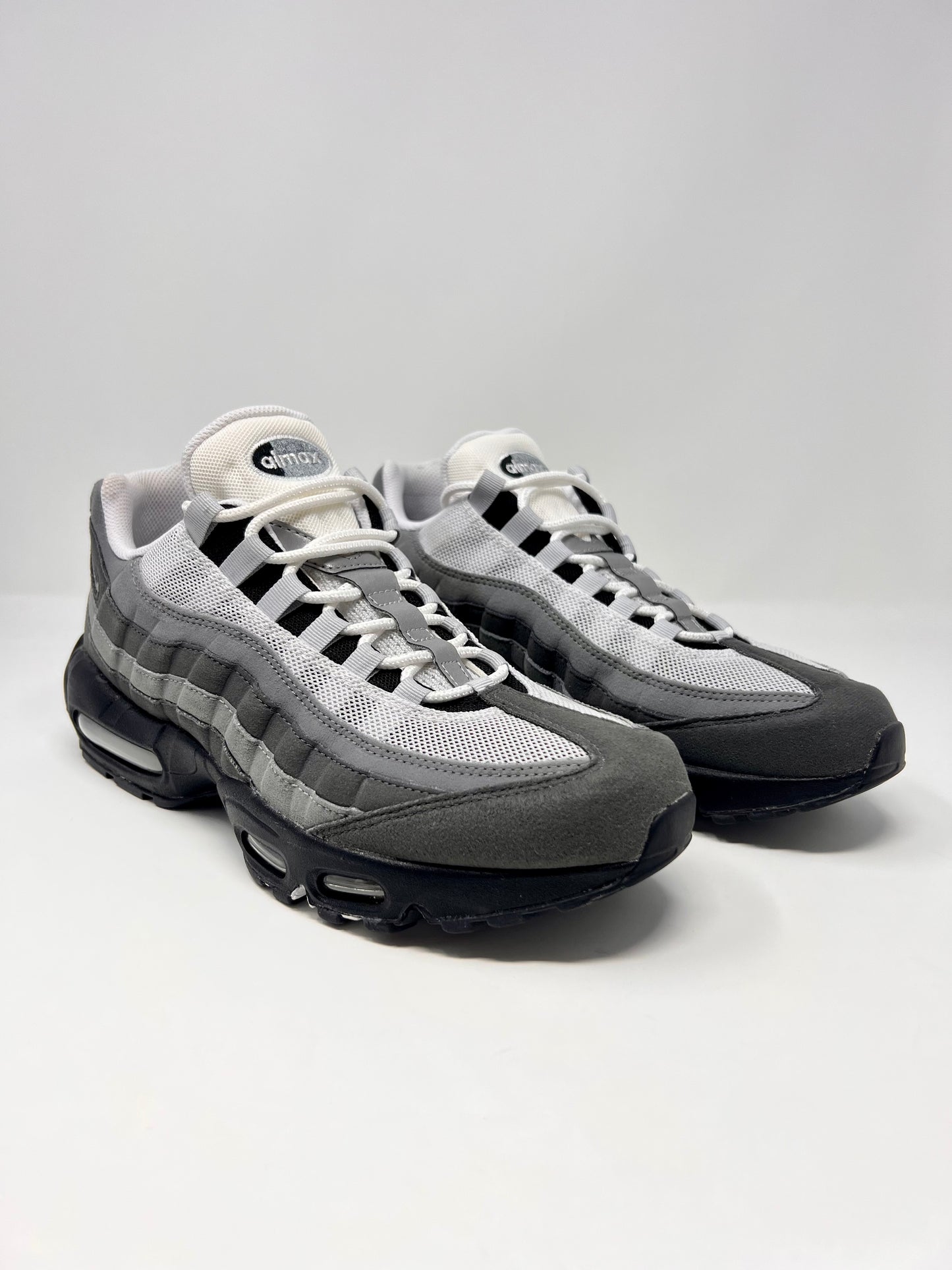Nike Air Max 95 Jewel Swoosh Grey UK8