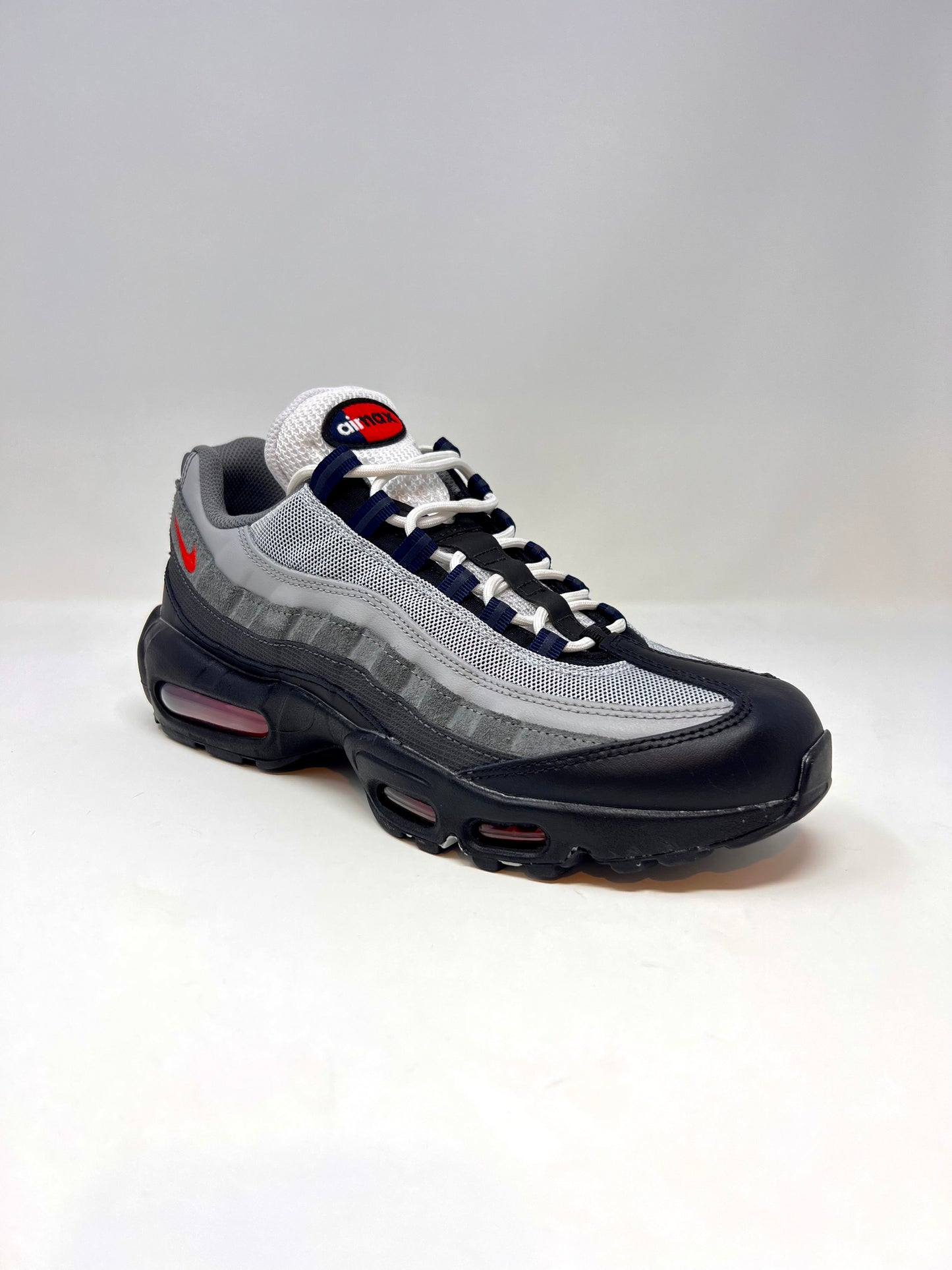 Nike Air Max 95 Track Red UK8.5