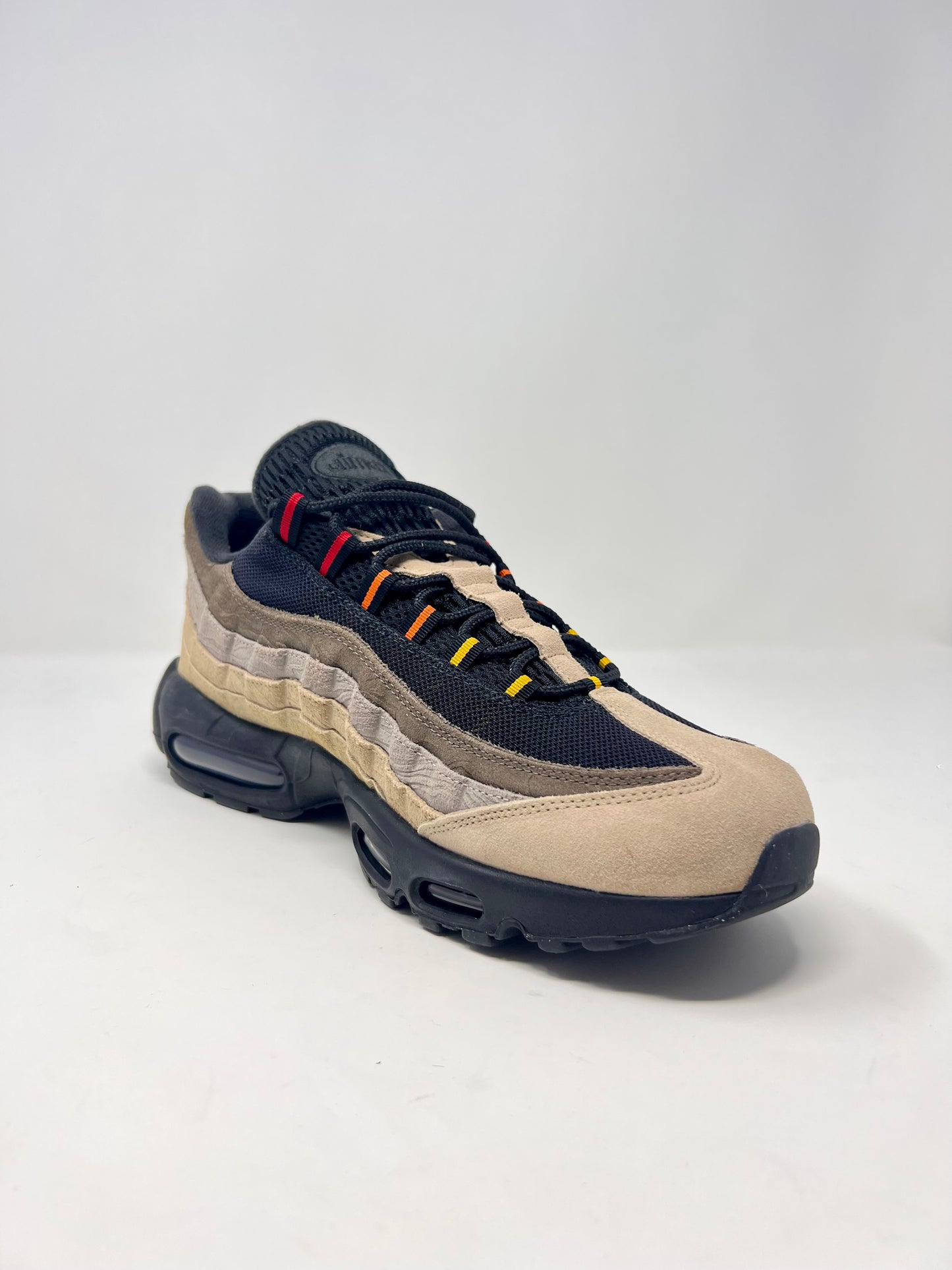 Nike Air Max 95 Off Noir Limestone UK11