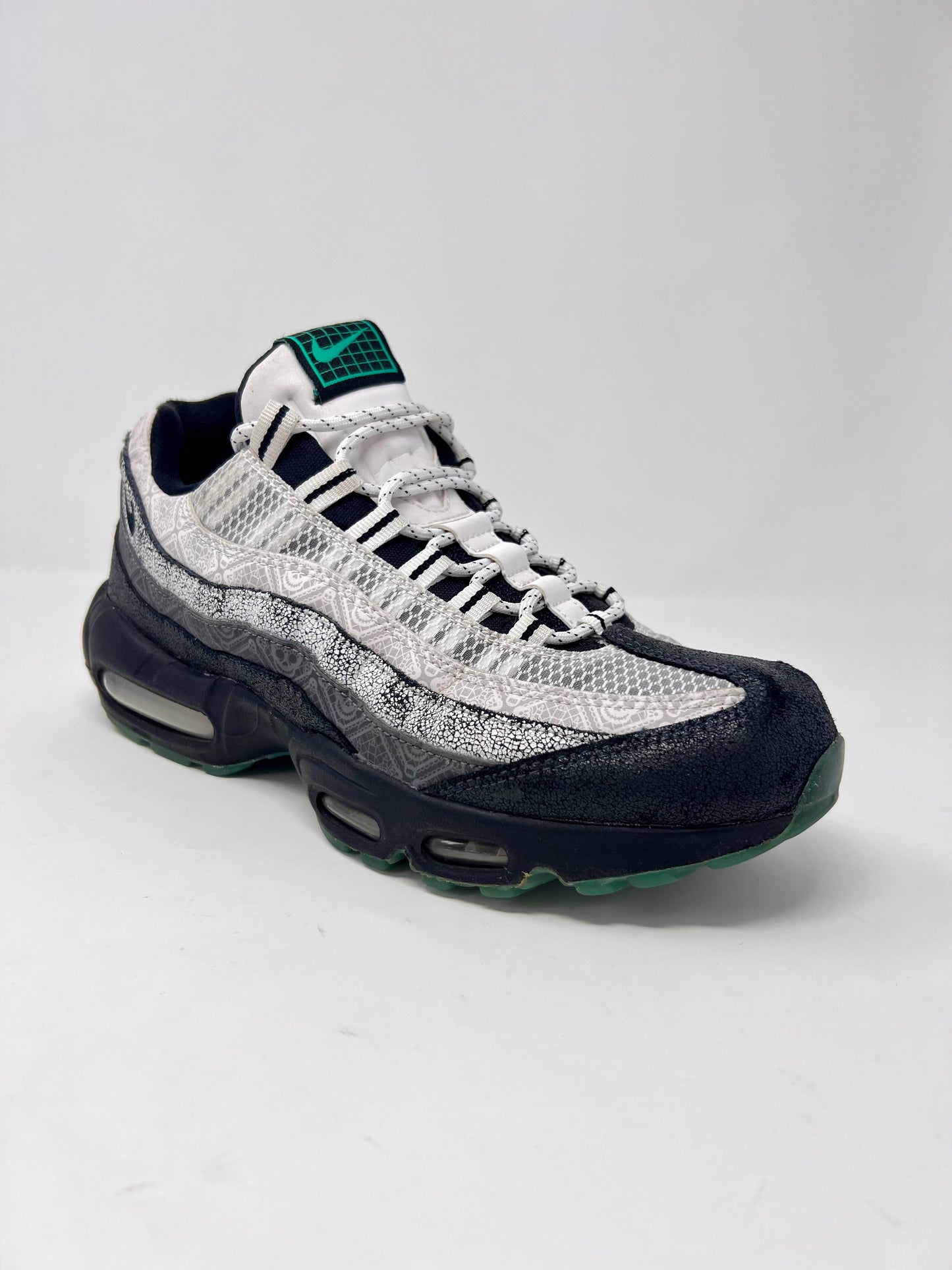 Nike Air Max 95 Day Of The Dead UK7.5