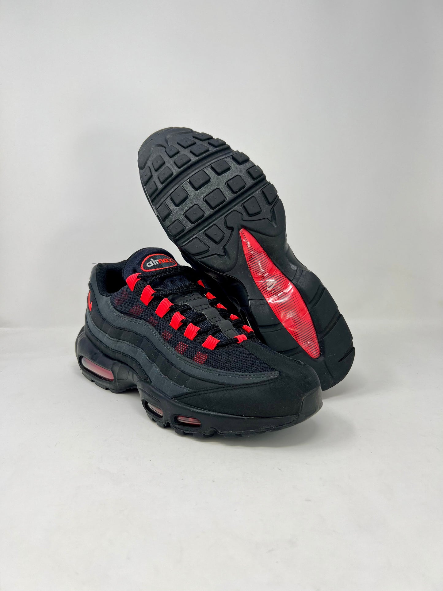 Nike Air Max 95 Black Laser Crimson UK11