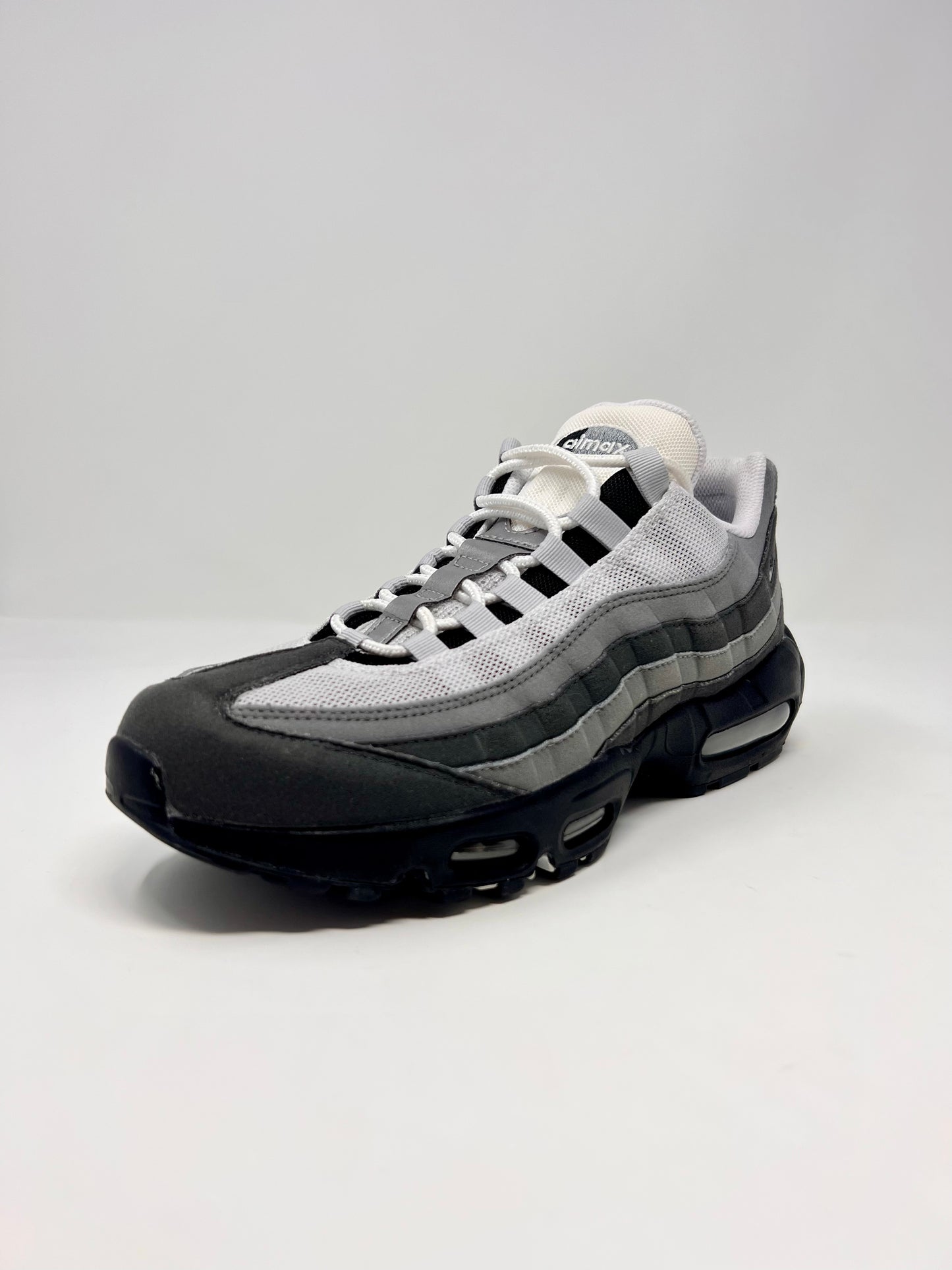 Nike Air Max 95 Jewel Swoosh Grey UK8