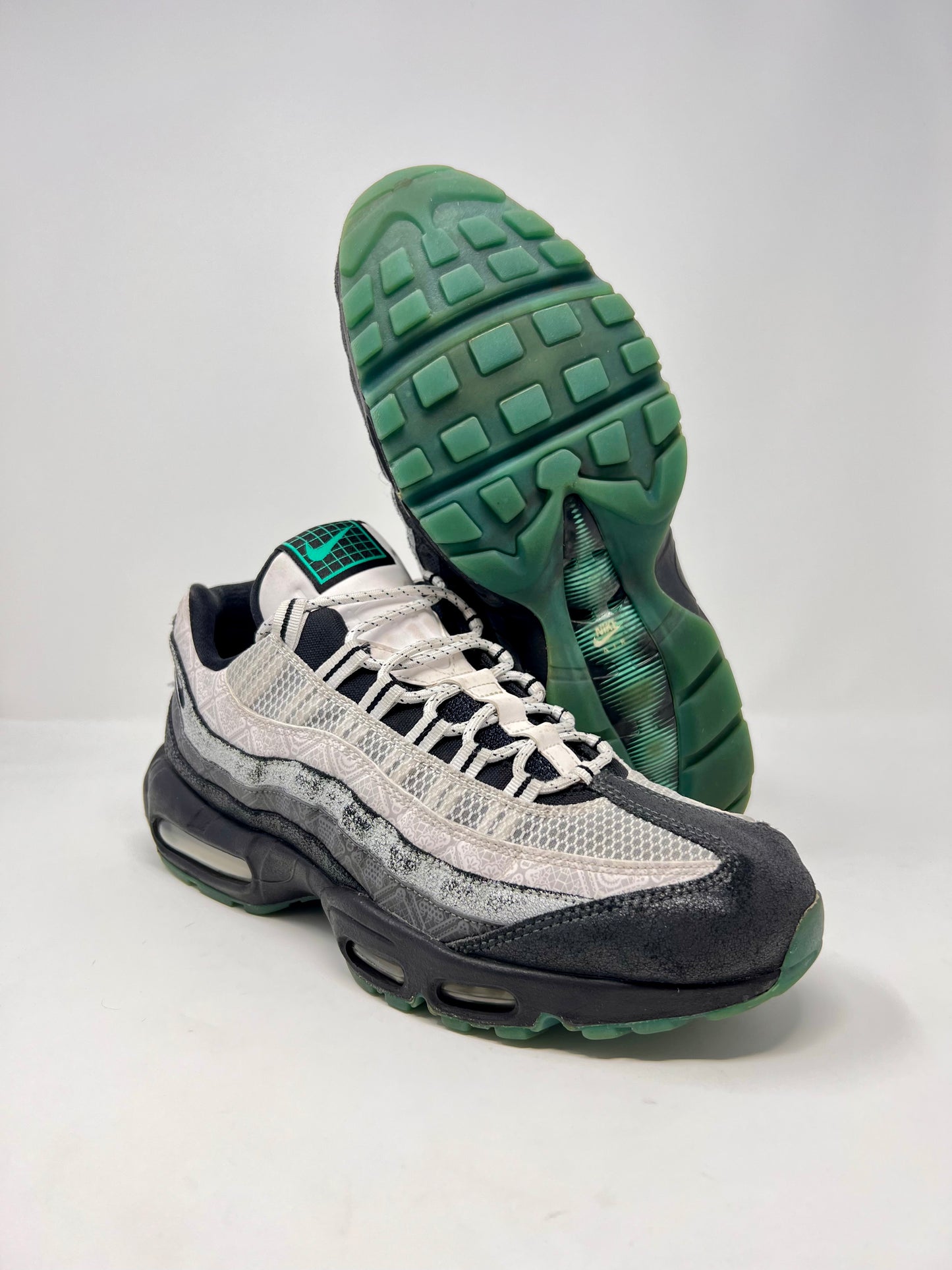 Nike Air Max 95 Day Of the Dead UK11