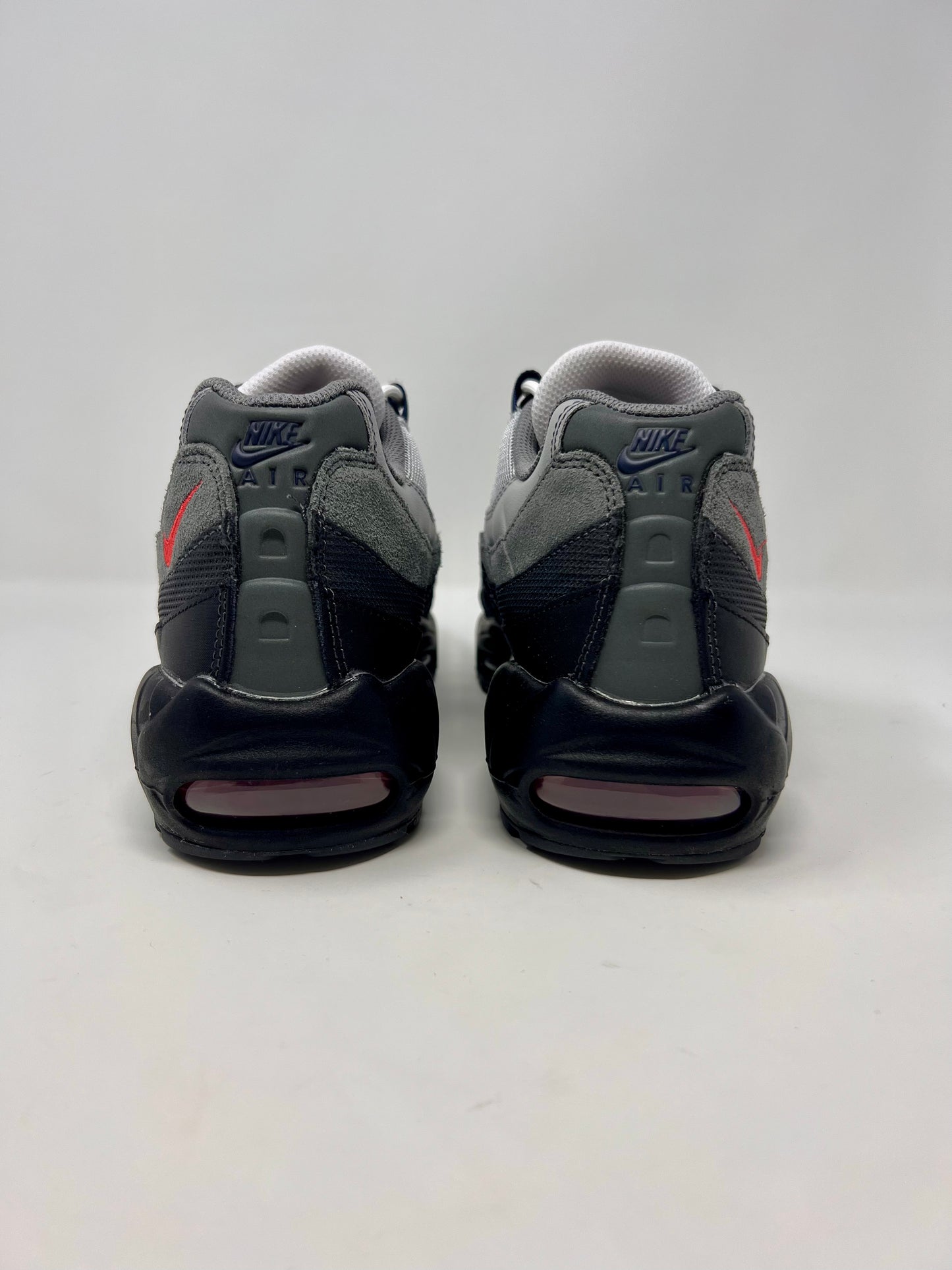 Nike Air Max 95 Track Red UK8