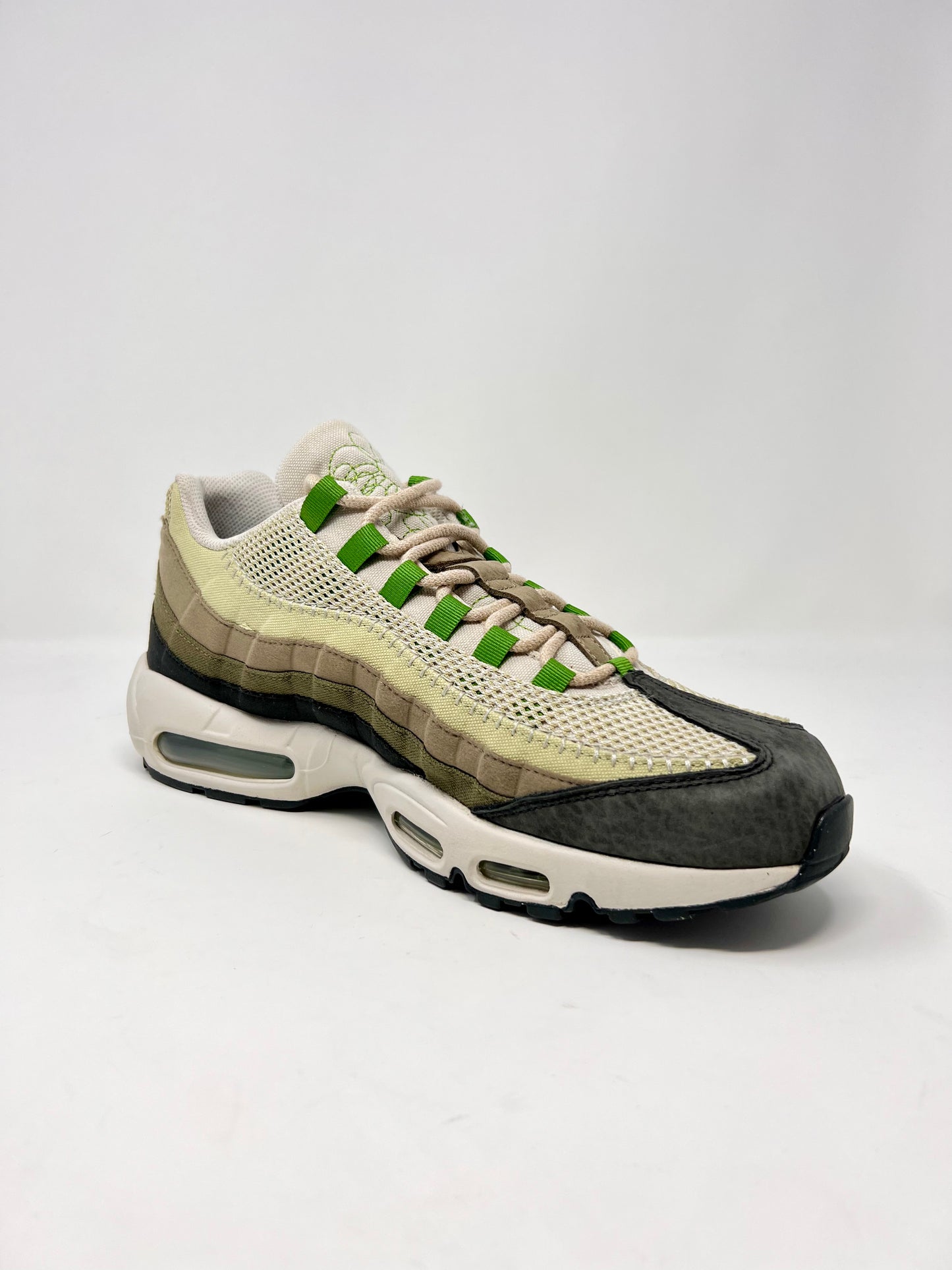Nike Air Max 95 Earth Day UK11