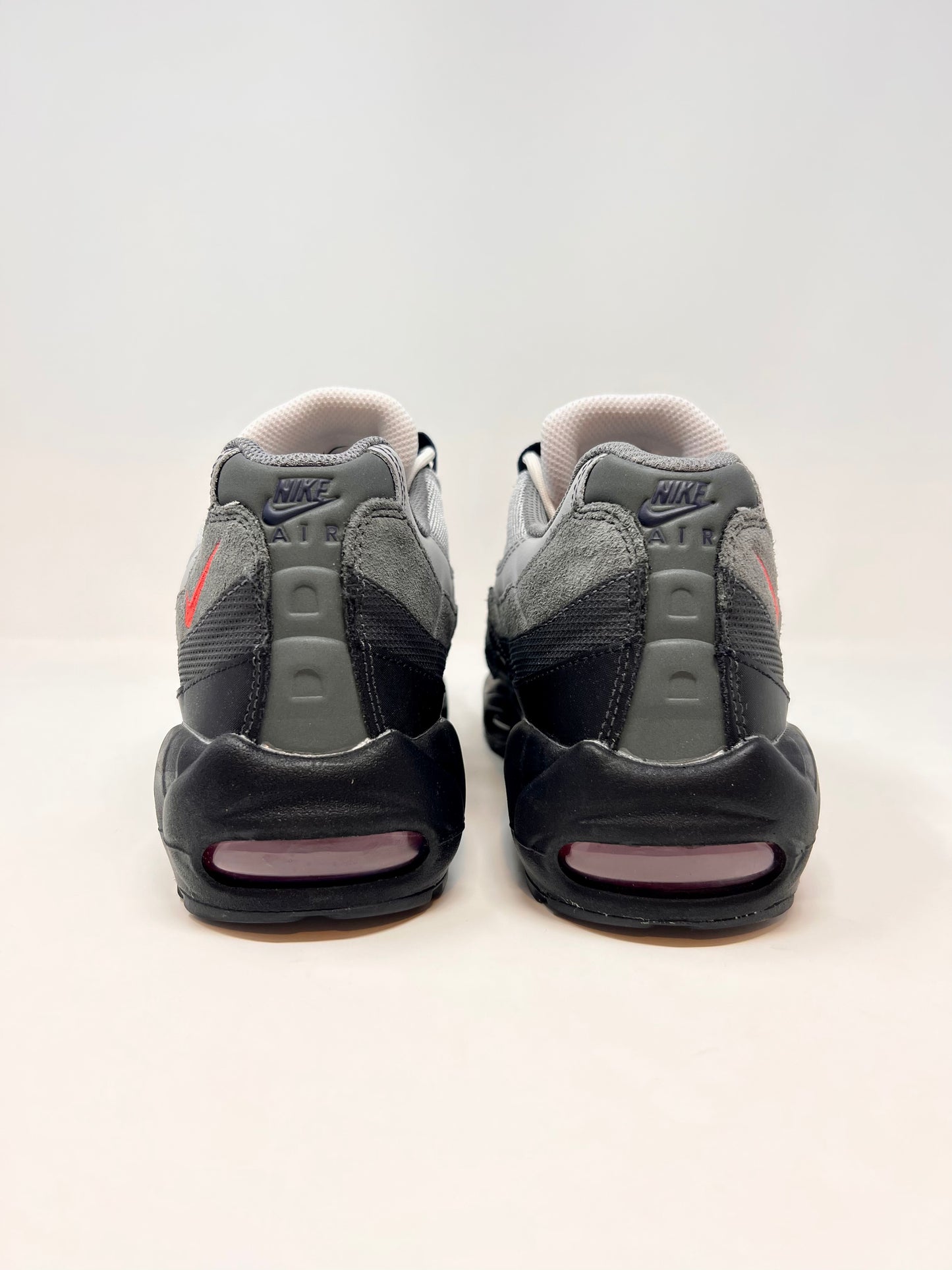 Nike Air Max 95 Track Red UK8.5