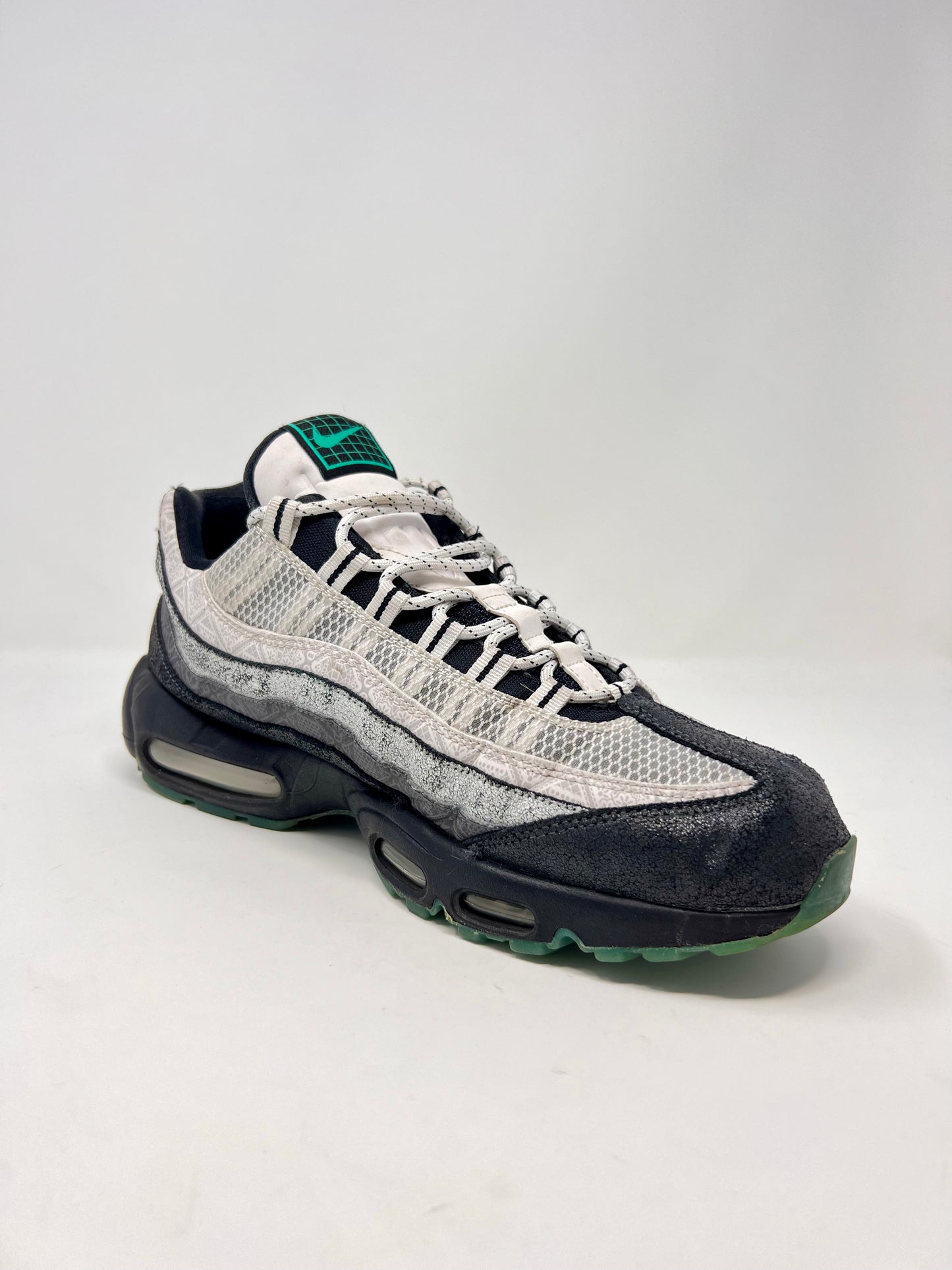 Nike Air Max 95 Day Of the Dead UK11