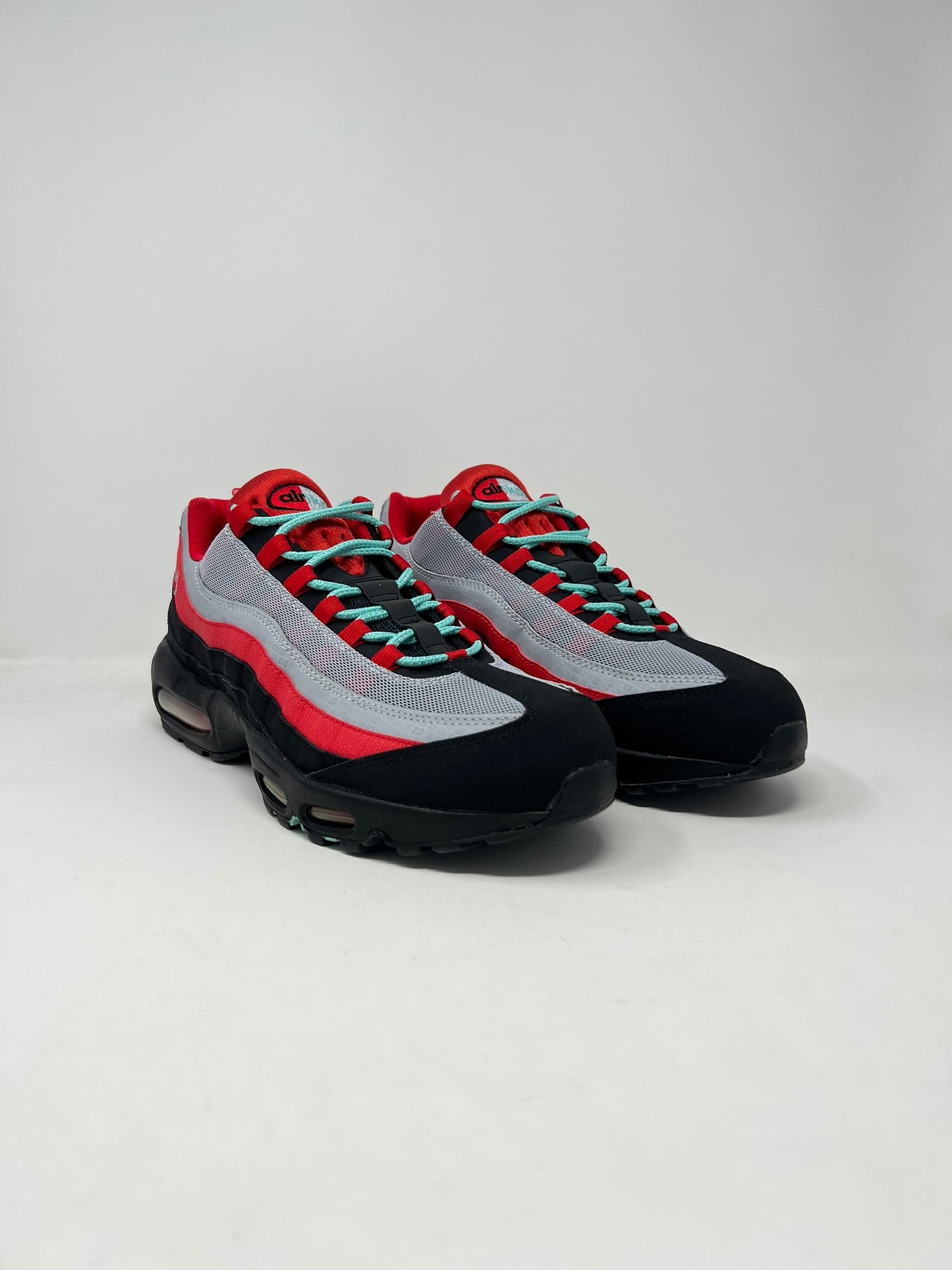 Nike Air Max 95 Liverpool Derby Pack UK11 Brand New