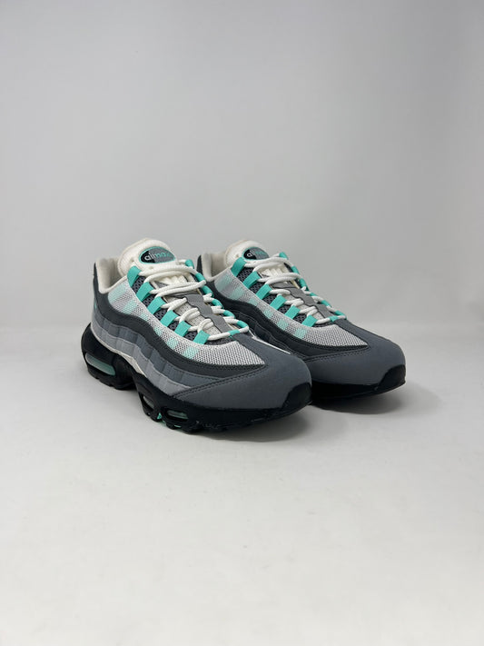 Nike Air Max 95 JD Hyper Turquoise UK8