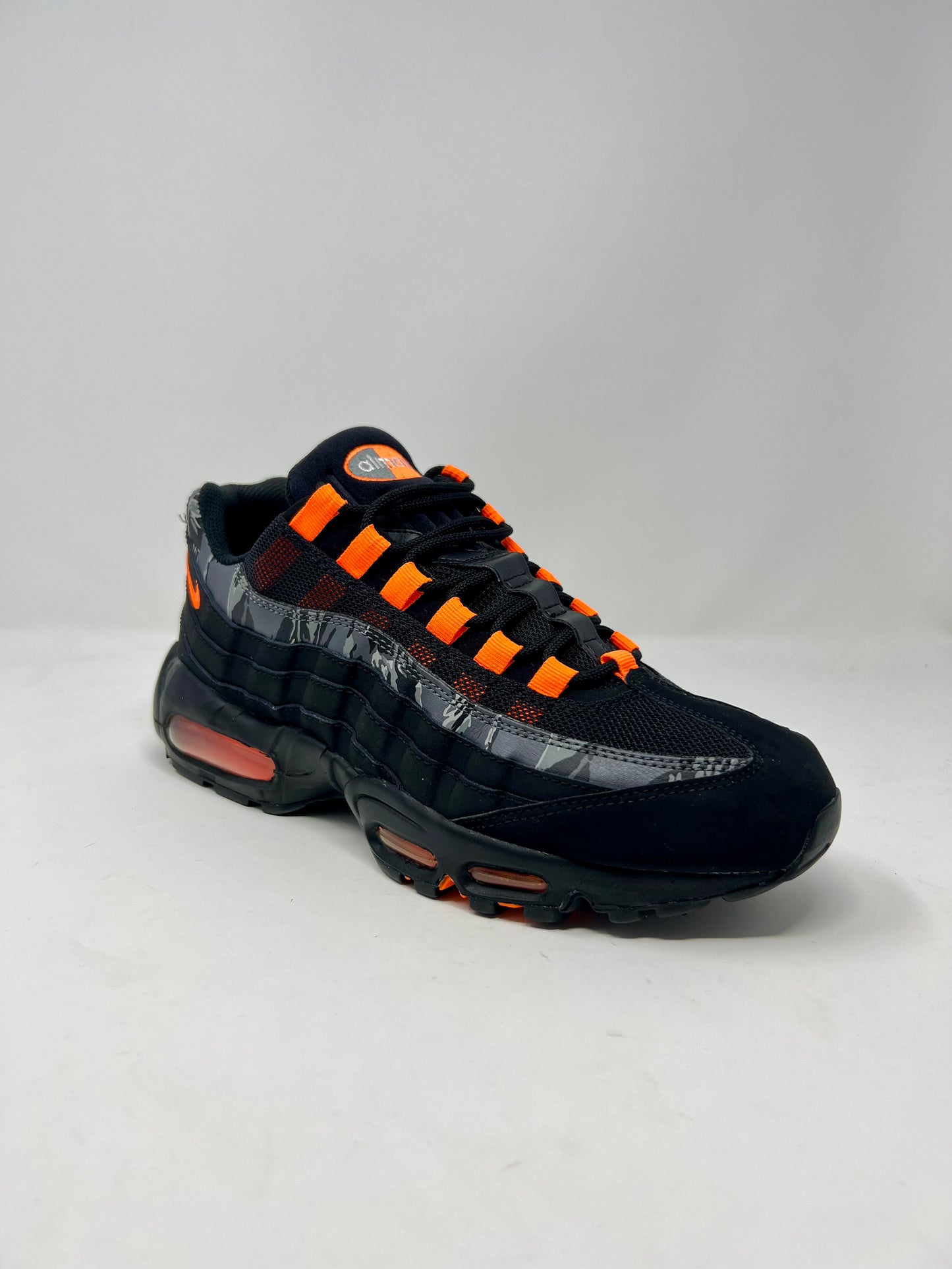 Nike Air Max 95 SI Black Orange Camo UK8