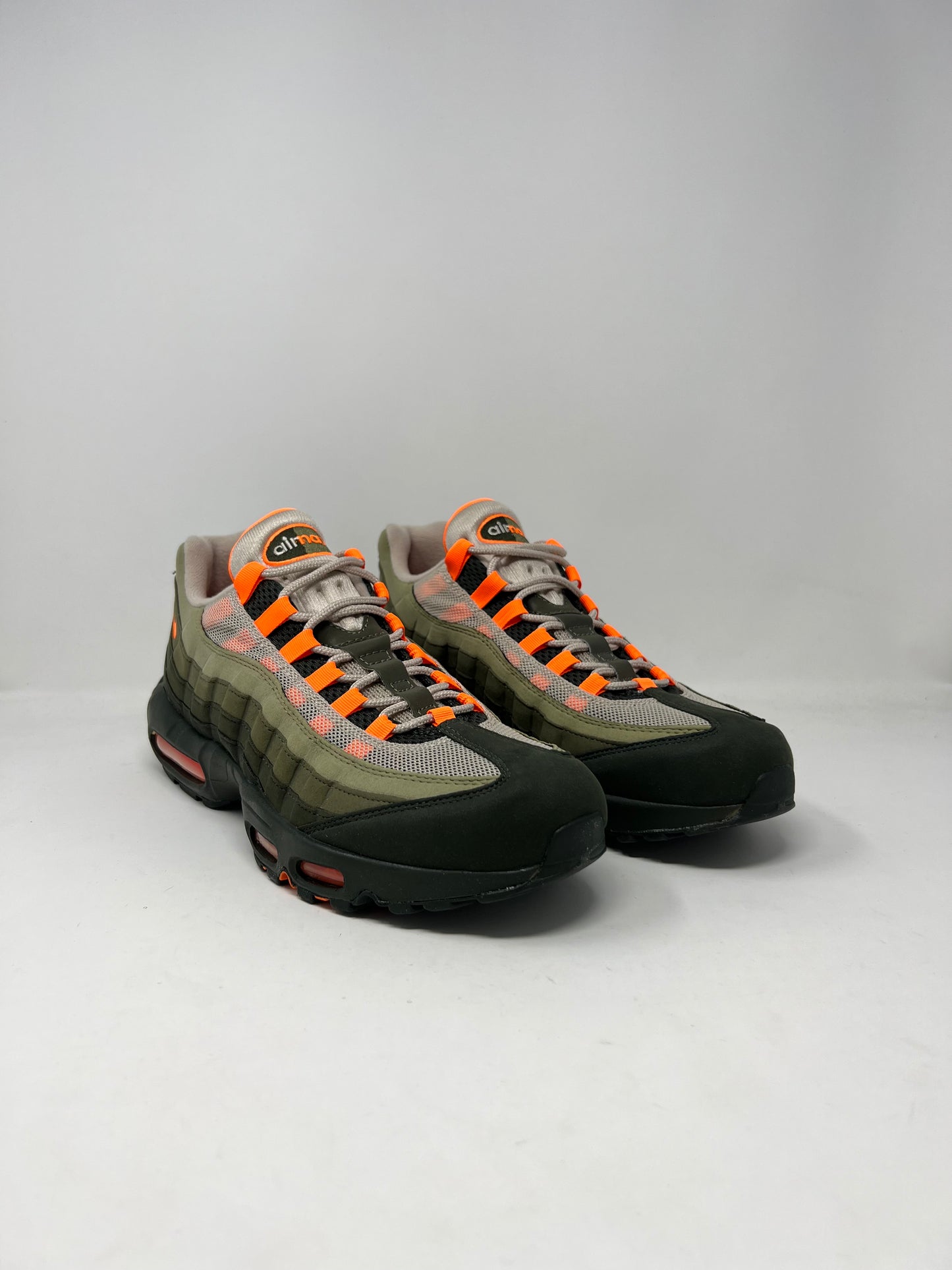 Nike Air Max 95 Neutral Olive Total Orange UK11 Brand New