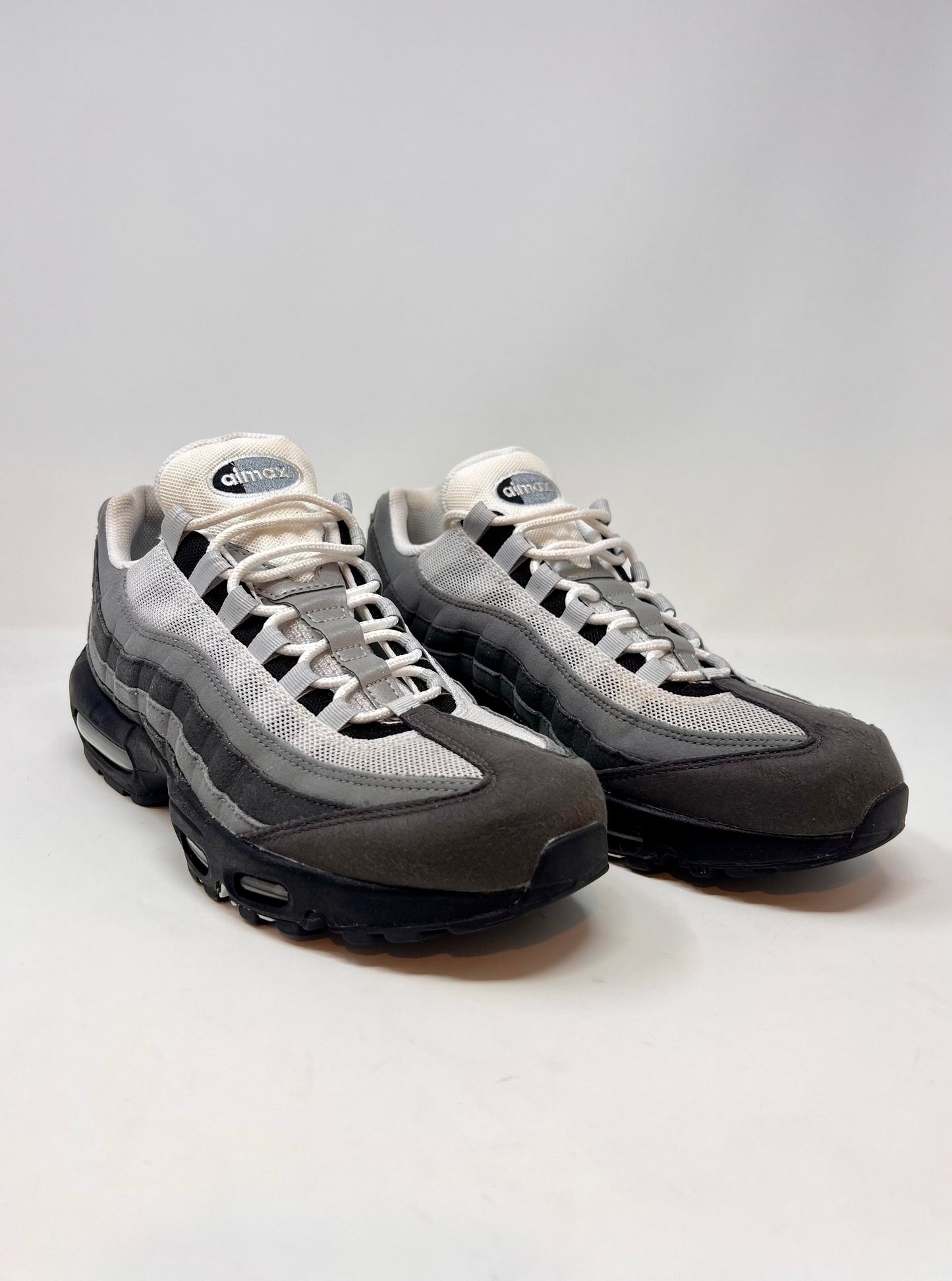 Nike Air Max 95 Grey Jewel UK9
