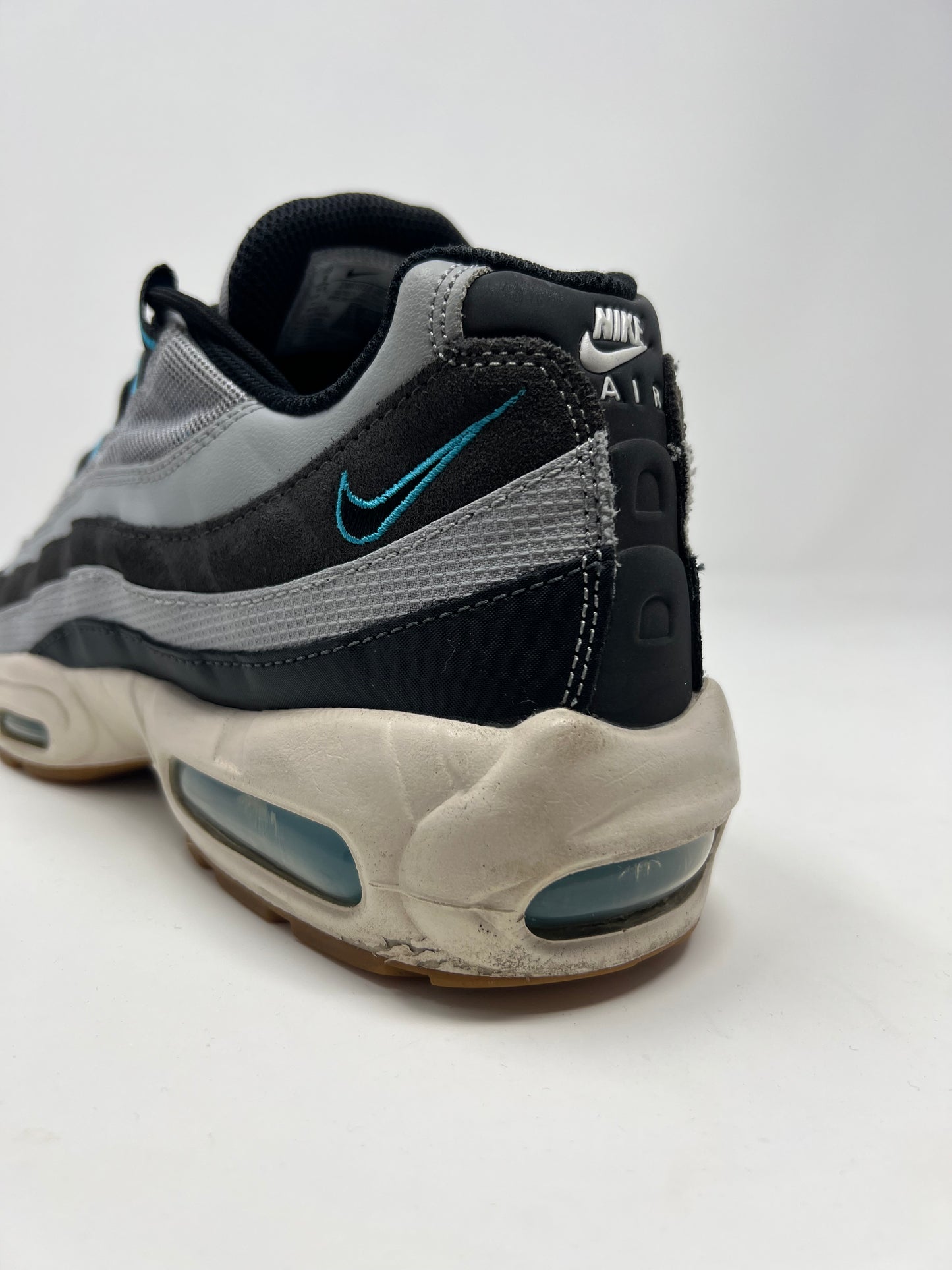 Nike Air Max 95 Smoke Grey Chlorin Blue UK8
