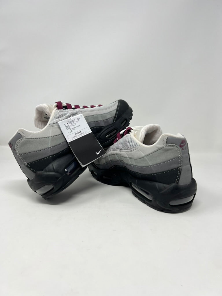 Nike Air Max 95 Dark Beetroot UK9 Brand New