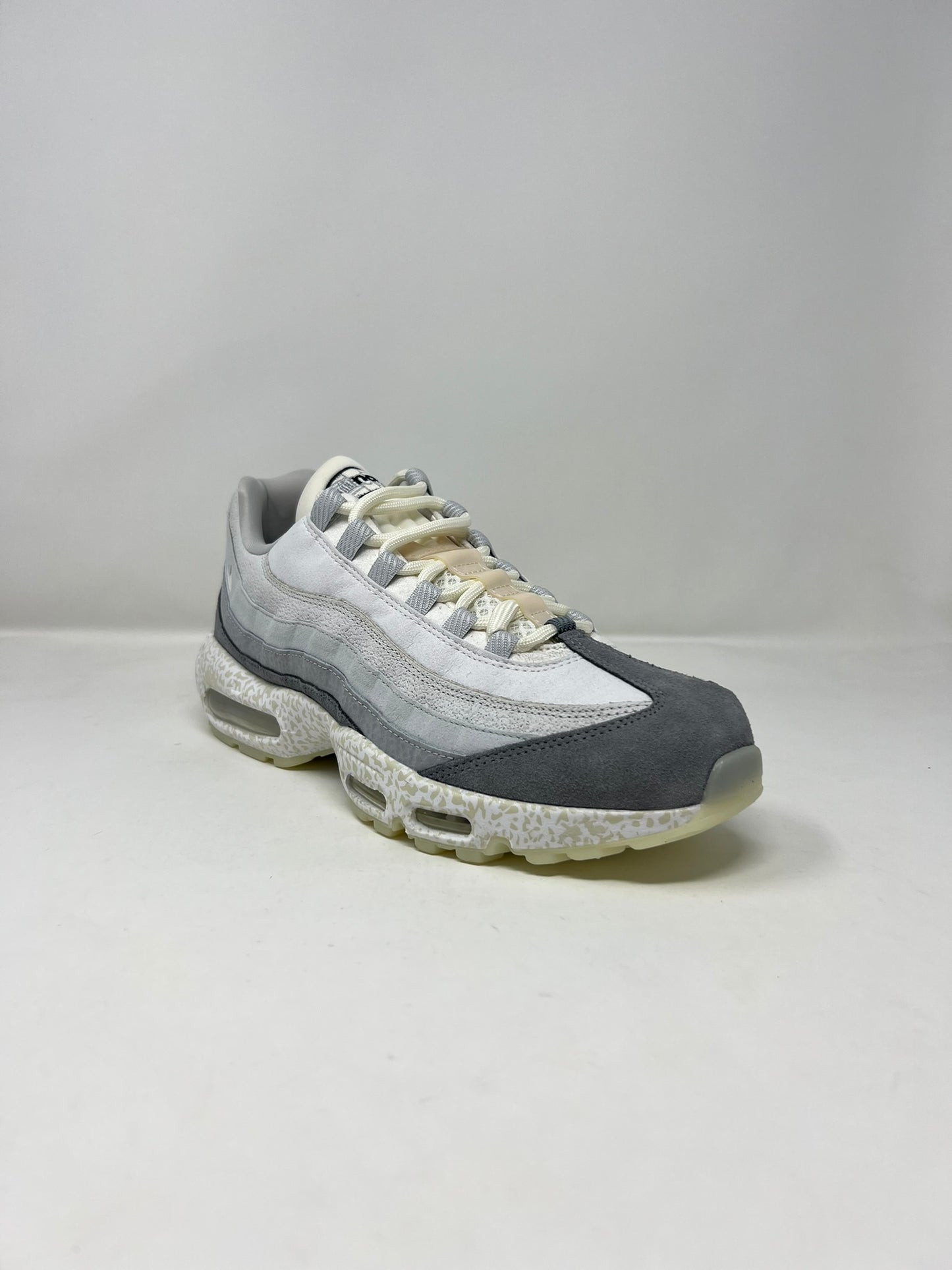 Nike Air Max 95 Anatomy Of Air Light Bone UK10.5 Brand New