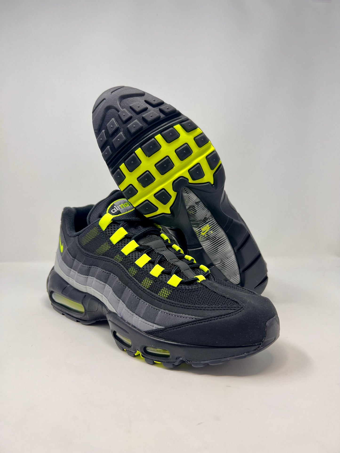 Nike Air Max 95 Reverse Neon UK12