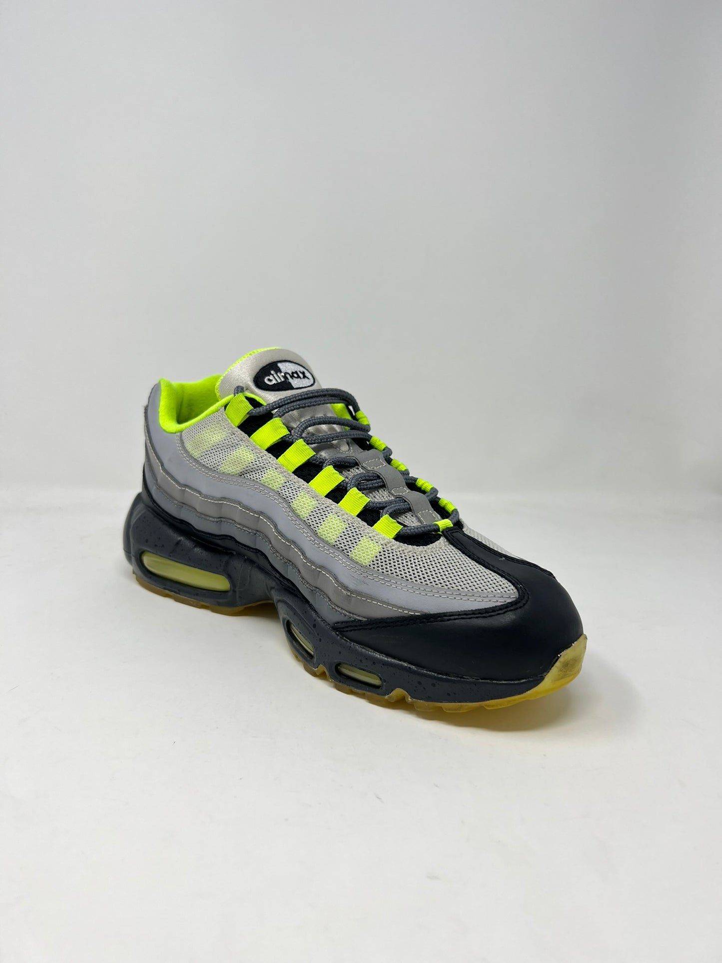 Nike Air Max 95 Neon ID UK7.5
