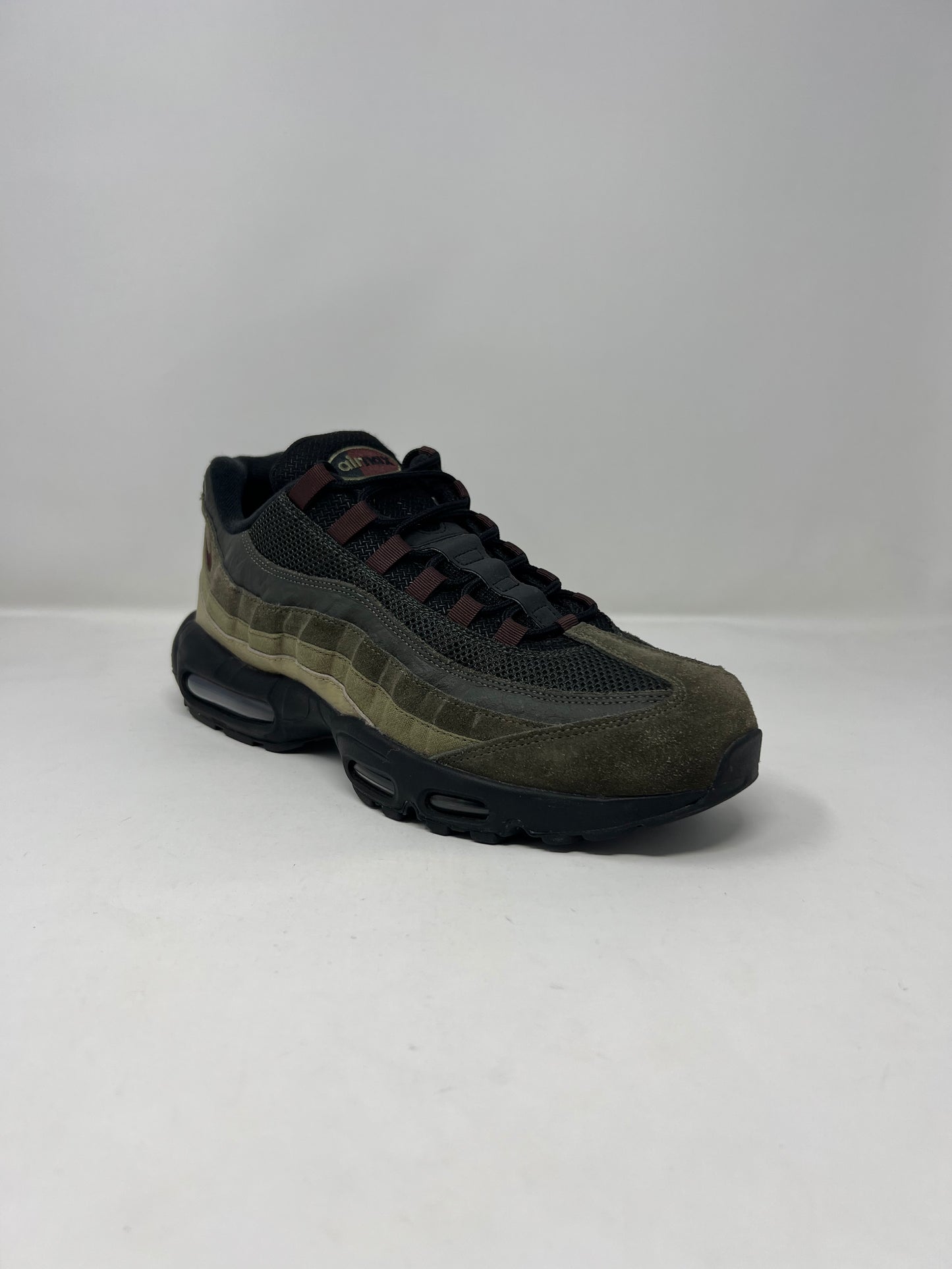 Nike Air Max 95 Black Earth UK12