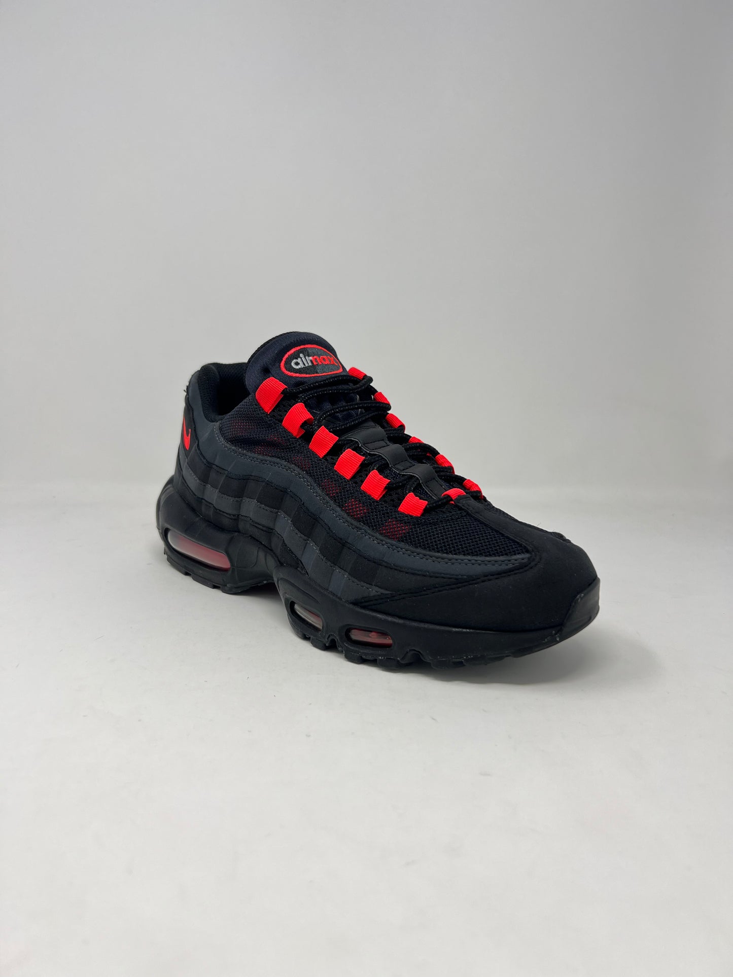 Nike Air Max 95 Black Laser Crimson UK8