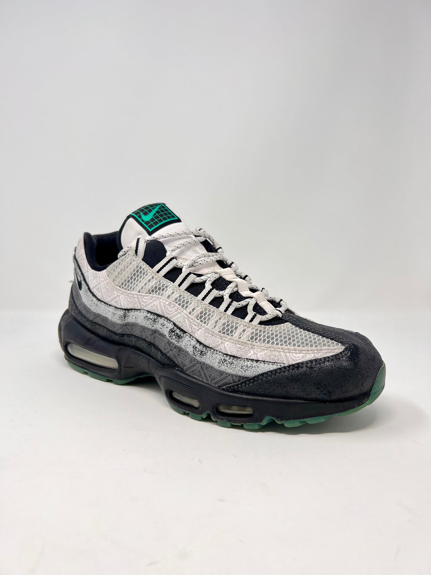 Nike Air Max 95 Day Of the Dead UK11
