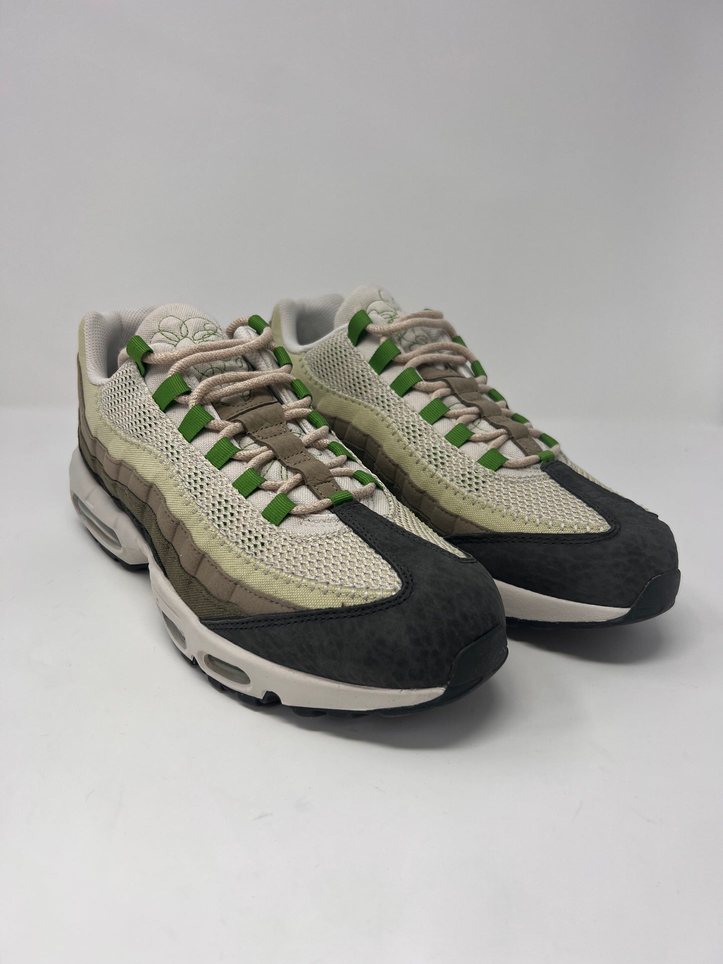 Nike Air Max 95 Earth Day