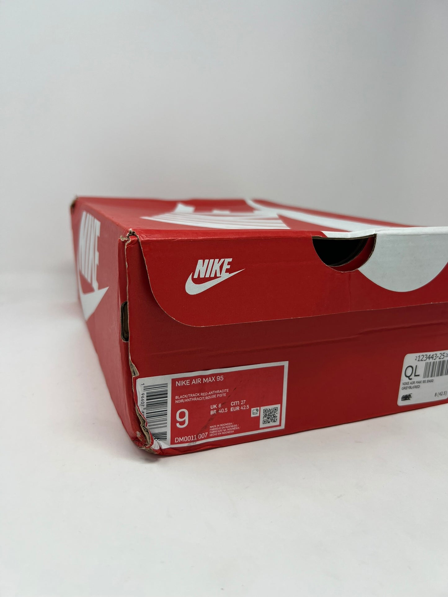 Nike Air Max 95 Track Red UK8 Brand New