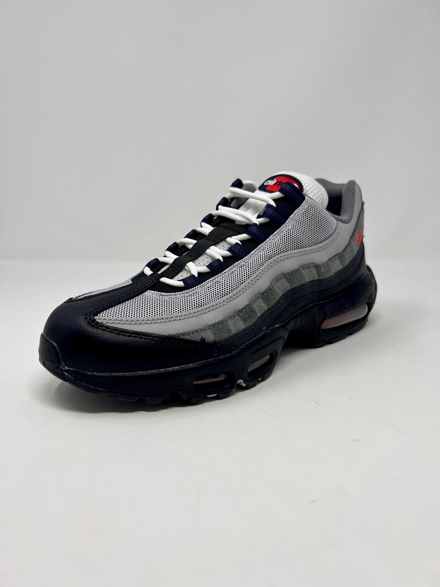 Nike Air Max 95 Track Red UK8