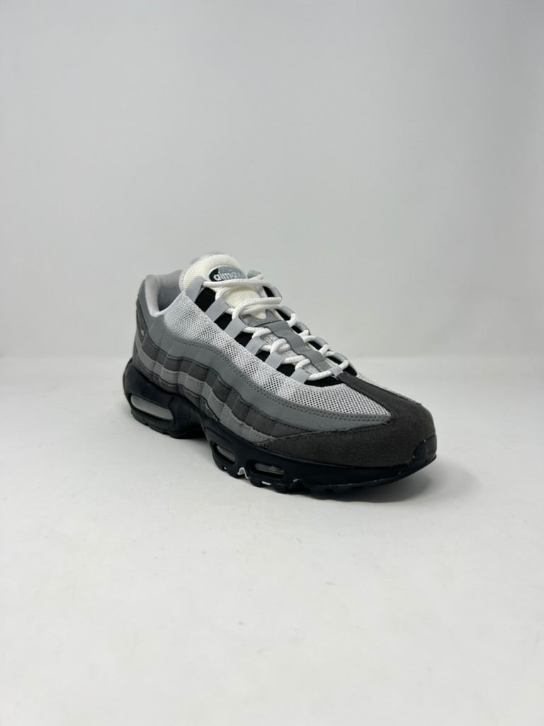 Nike Air Max 95 Jewel Swoosh Grey UK8