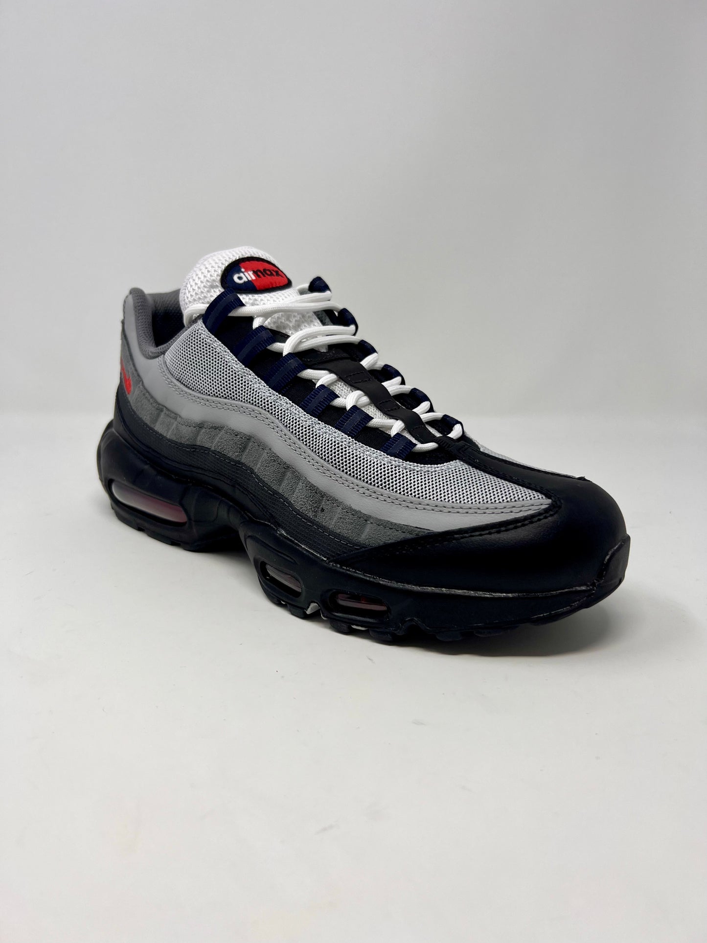 Nike Air Max 95 Track Red UK8