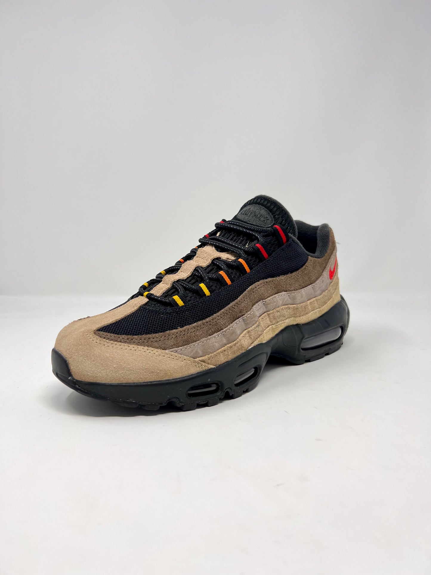 Nike Air Max 95 Off Noir Limestone UK8.5