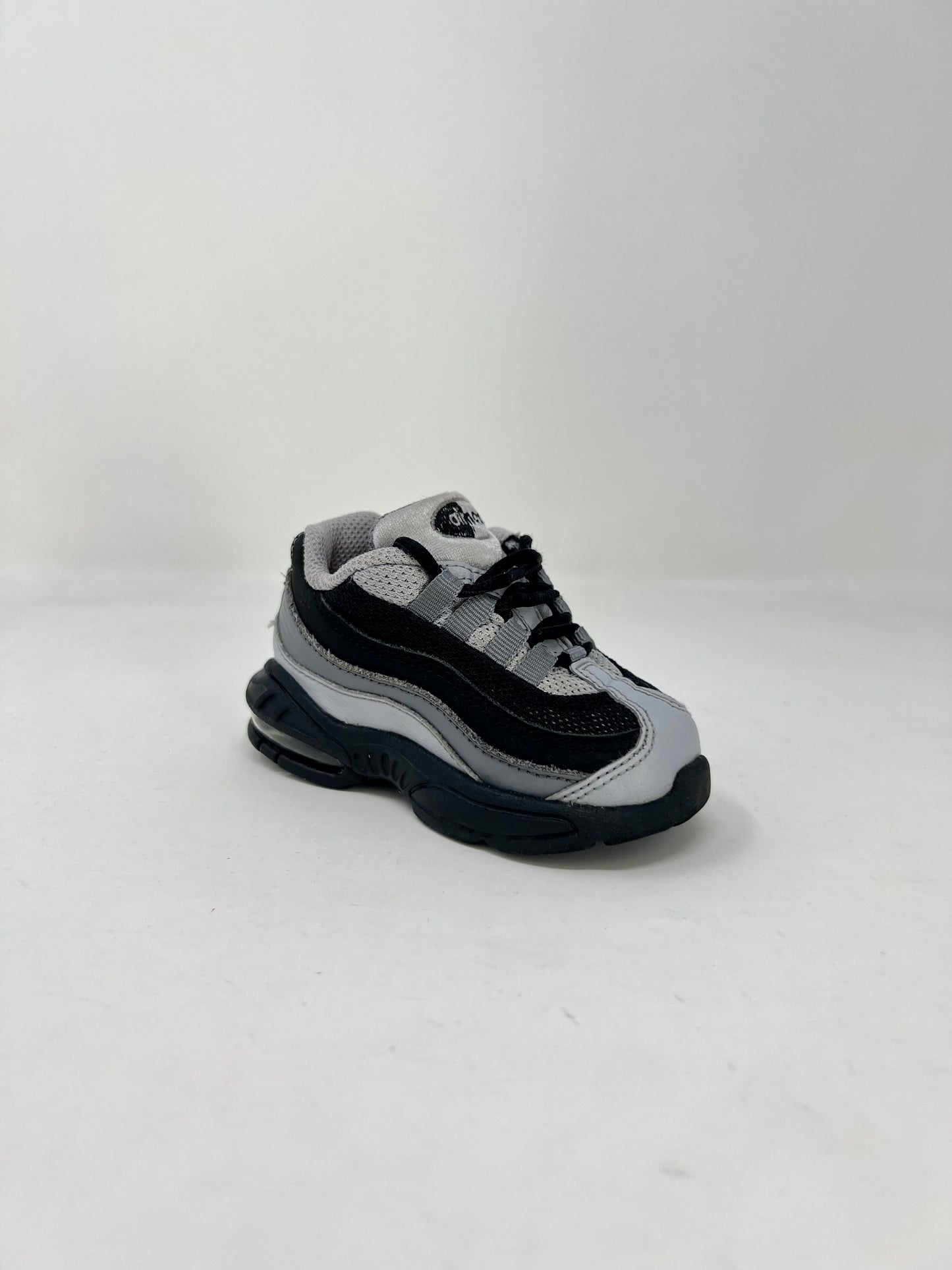Nike Air Max 95 Black / Wolf Grey TD UK4.5