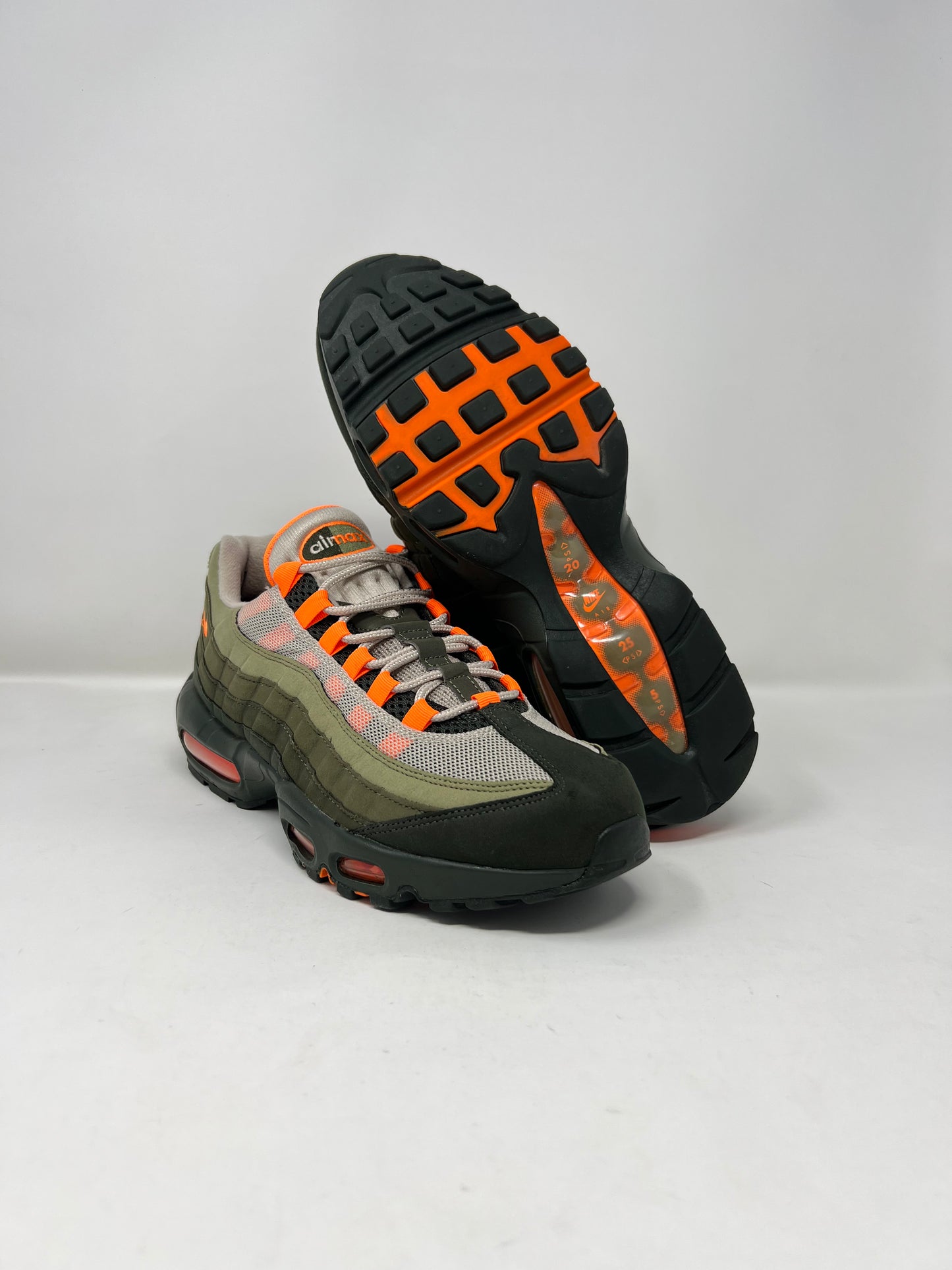Nike Air Max 95 Total Orange UK9