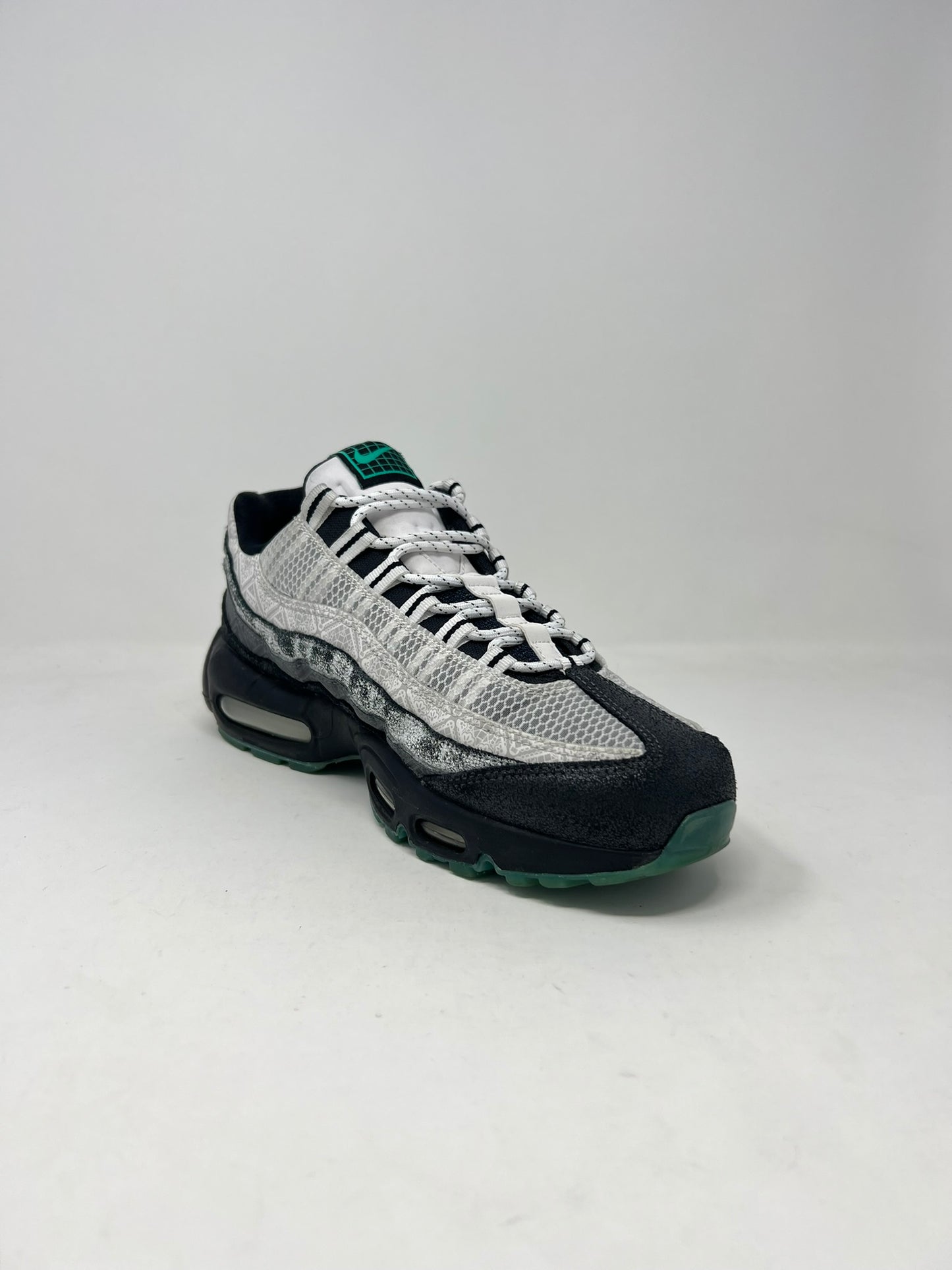 Nike Air Max 95 Day Of The Dead UK8