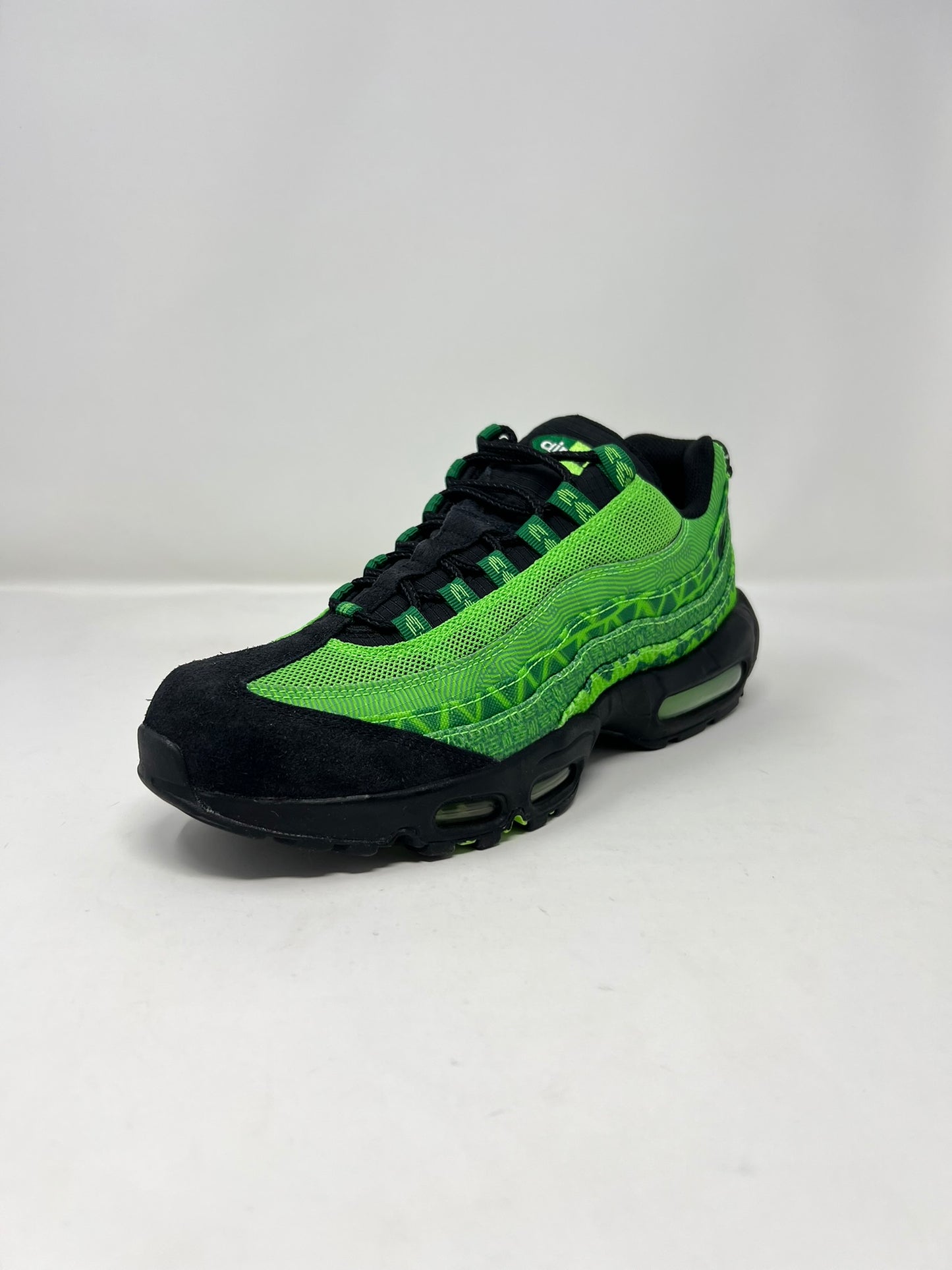 Nike Air Max 95 Naija UK8.5