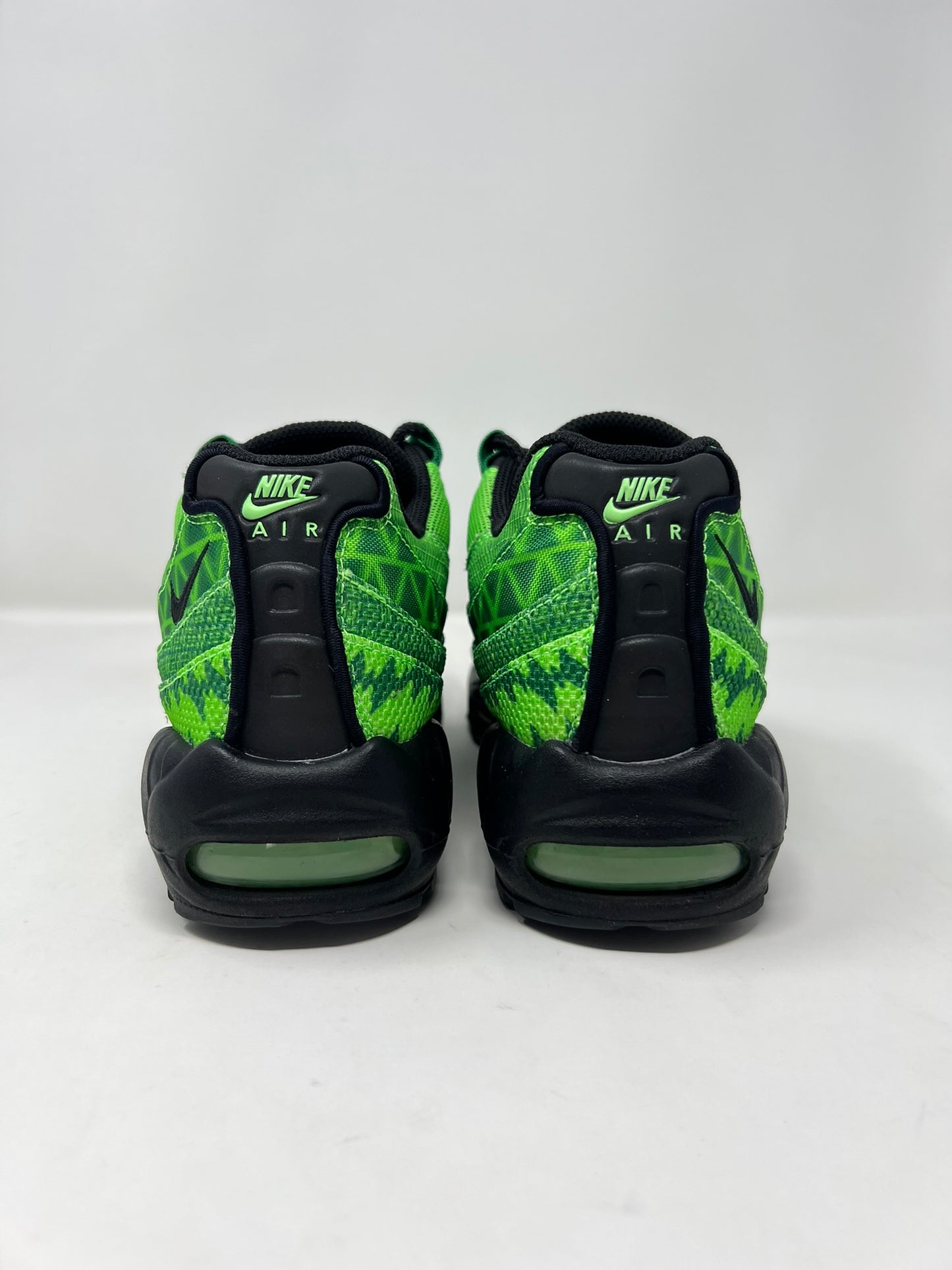 Nike Air Max 95 Naija UK8.5