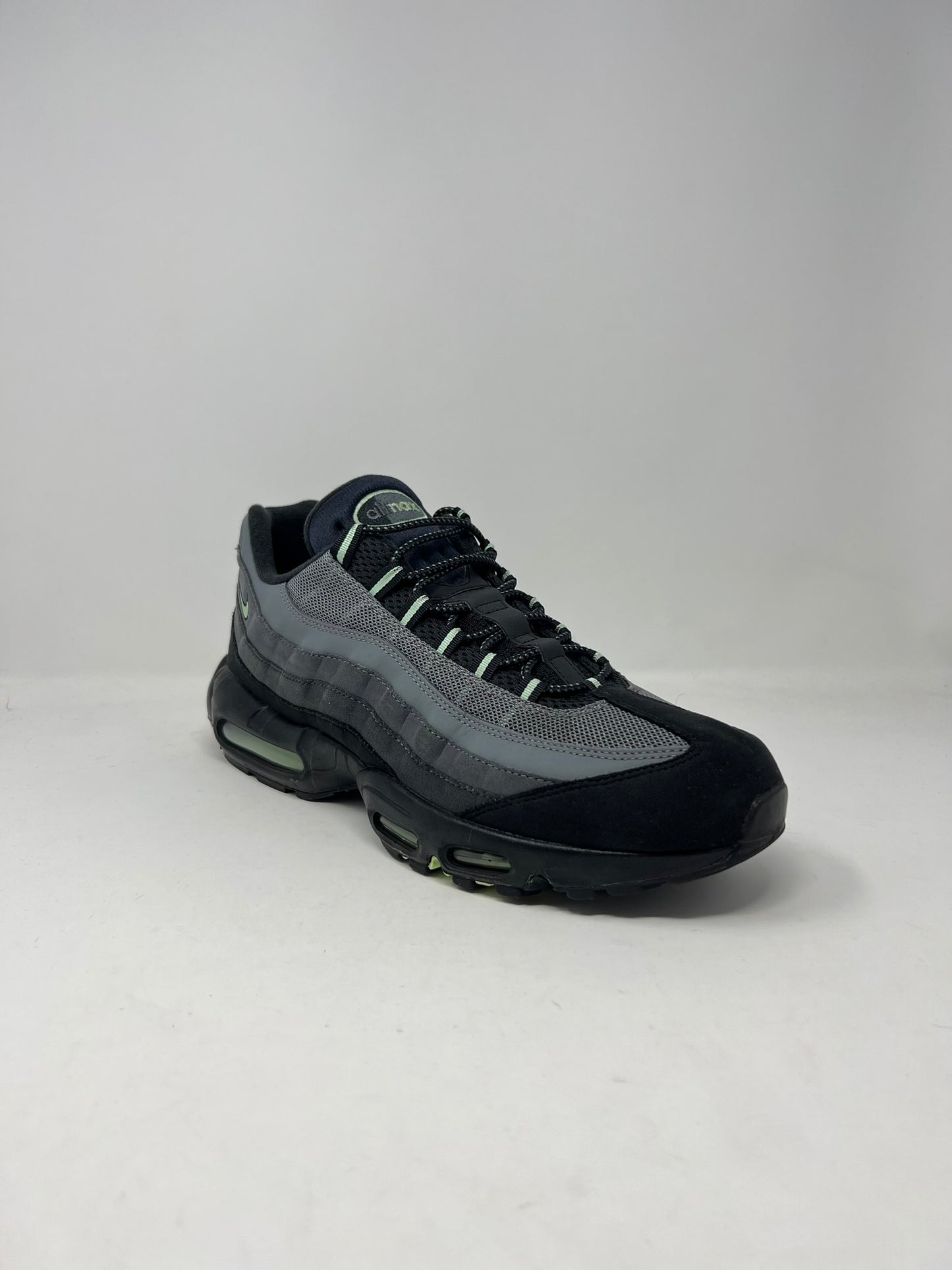 Nike Air Max 95 Vapour Green UK12