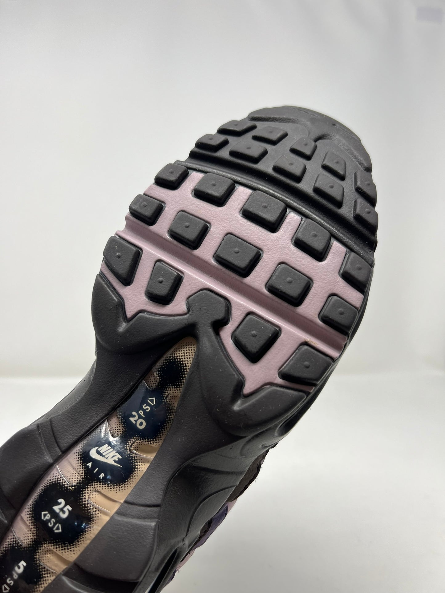 Nike Air Max 95 Unearthed UK9