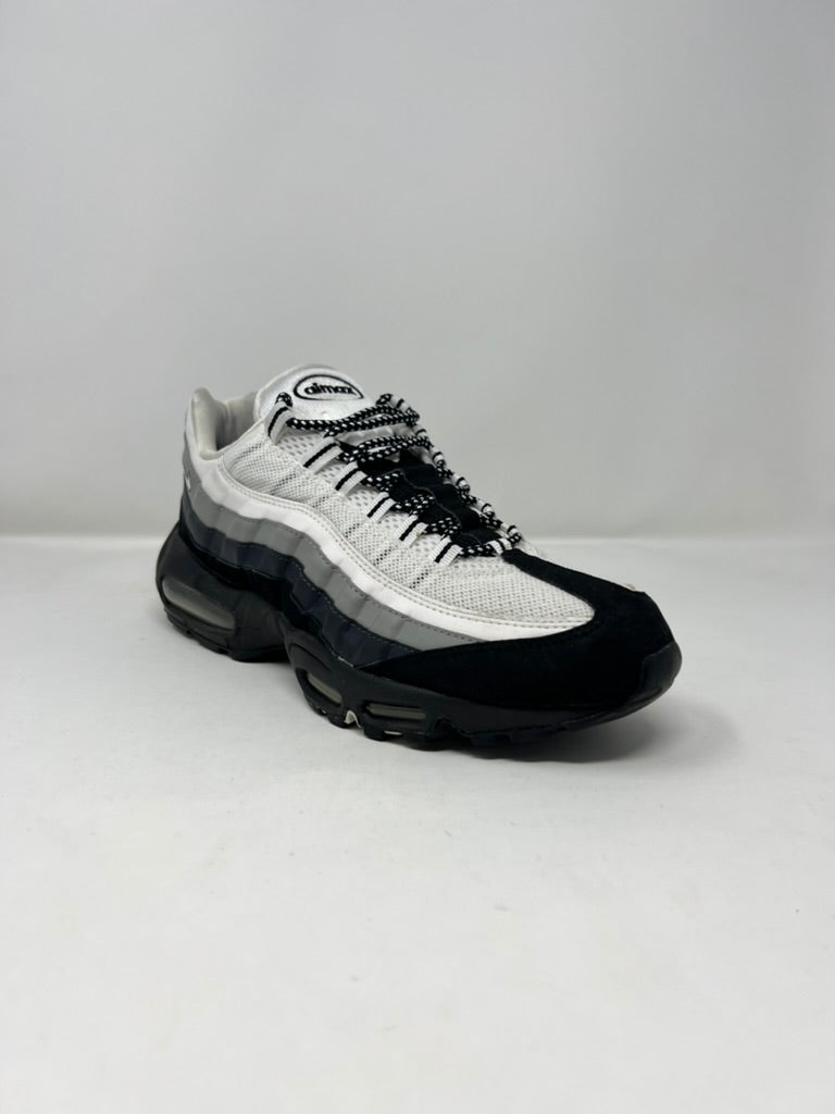 Nike Air Max 95 Tuxedo UK9.5