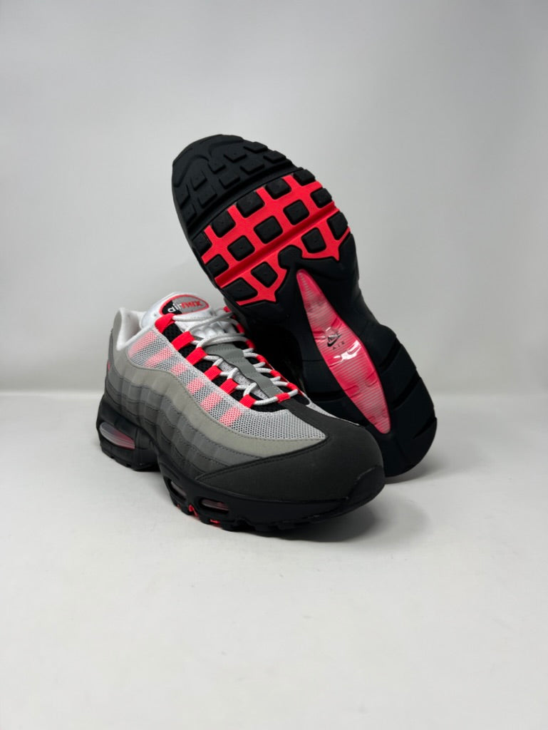 Nike Air Max Solar Red OG Solar Red UK11 Brand New