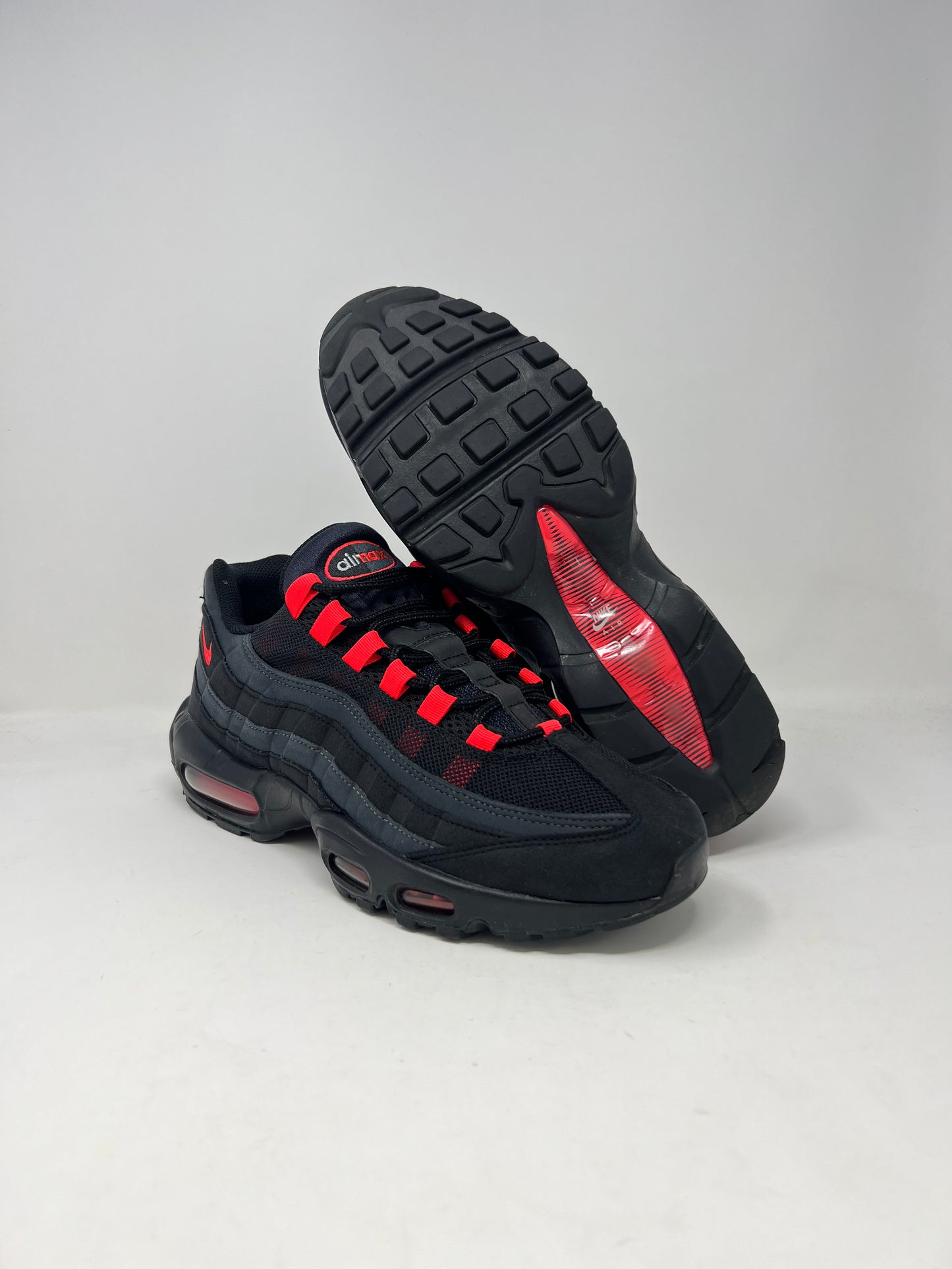 Nike Air Max 95 Black Laser Crimson UK9