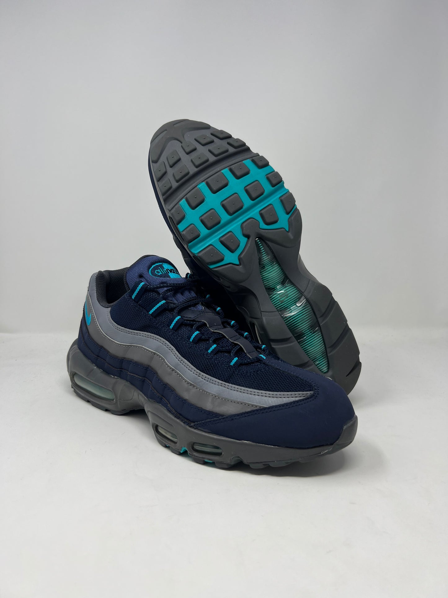 Nike Air Max 95 SI Obsidian Dusty Cactus UK11