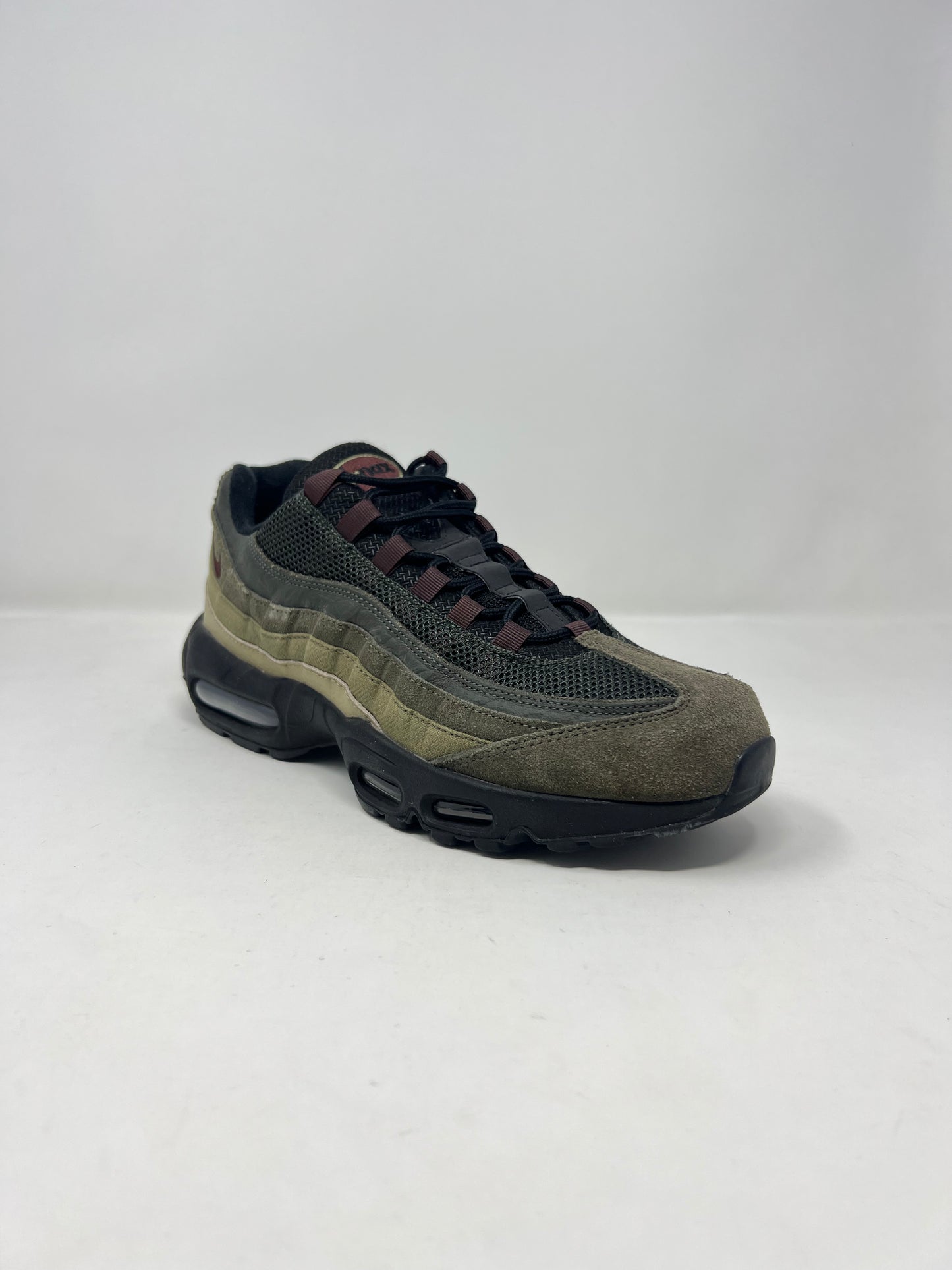 Nike Air Max 95 Black Earth UK10