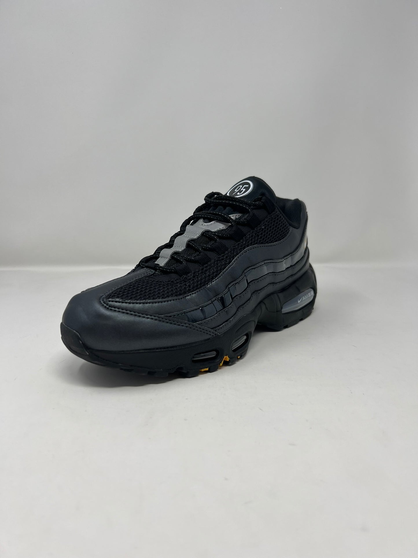 Nike Air Max 95 SE Total 90 Black UK8