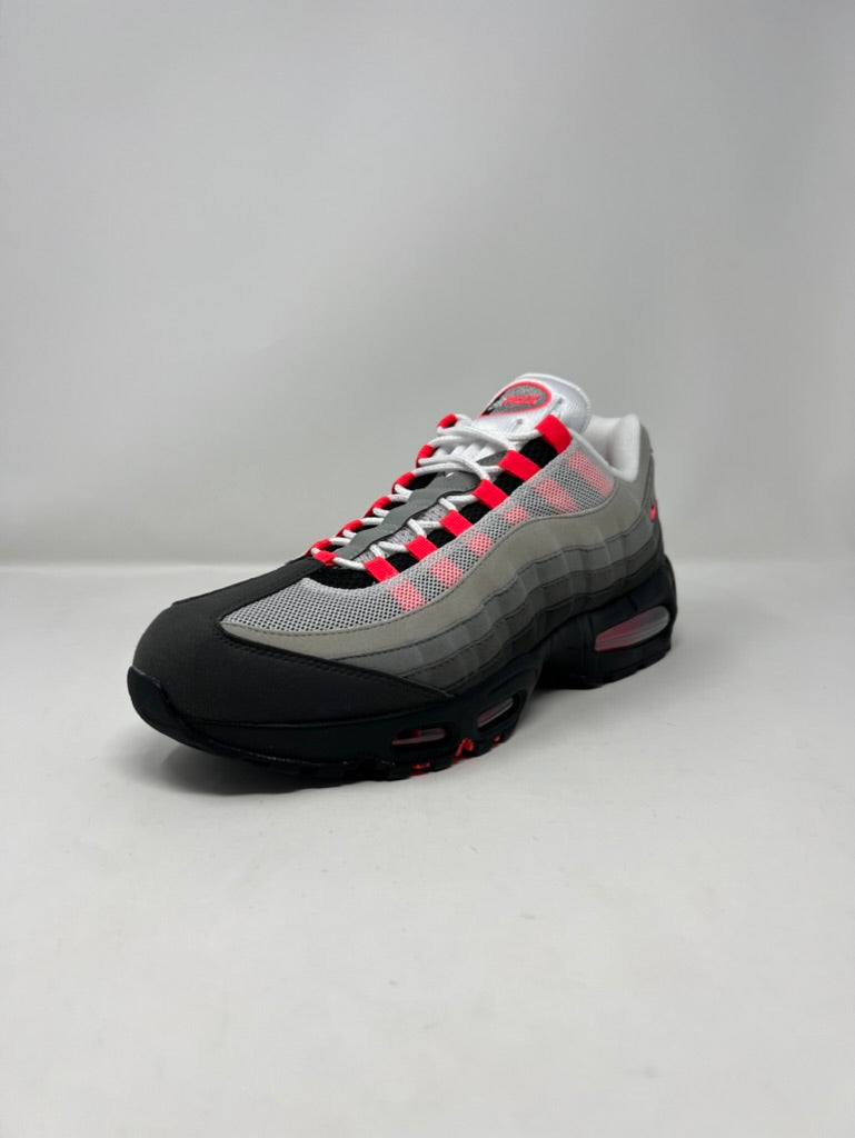 Nike Air Max Solar Red OG Solar Red UK11 Brand New