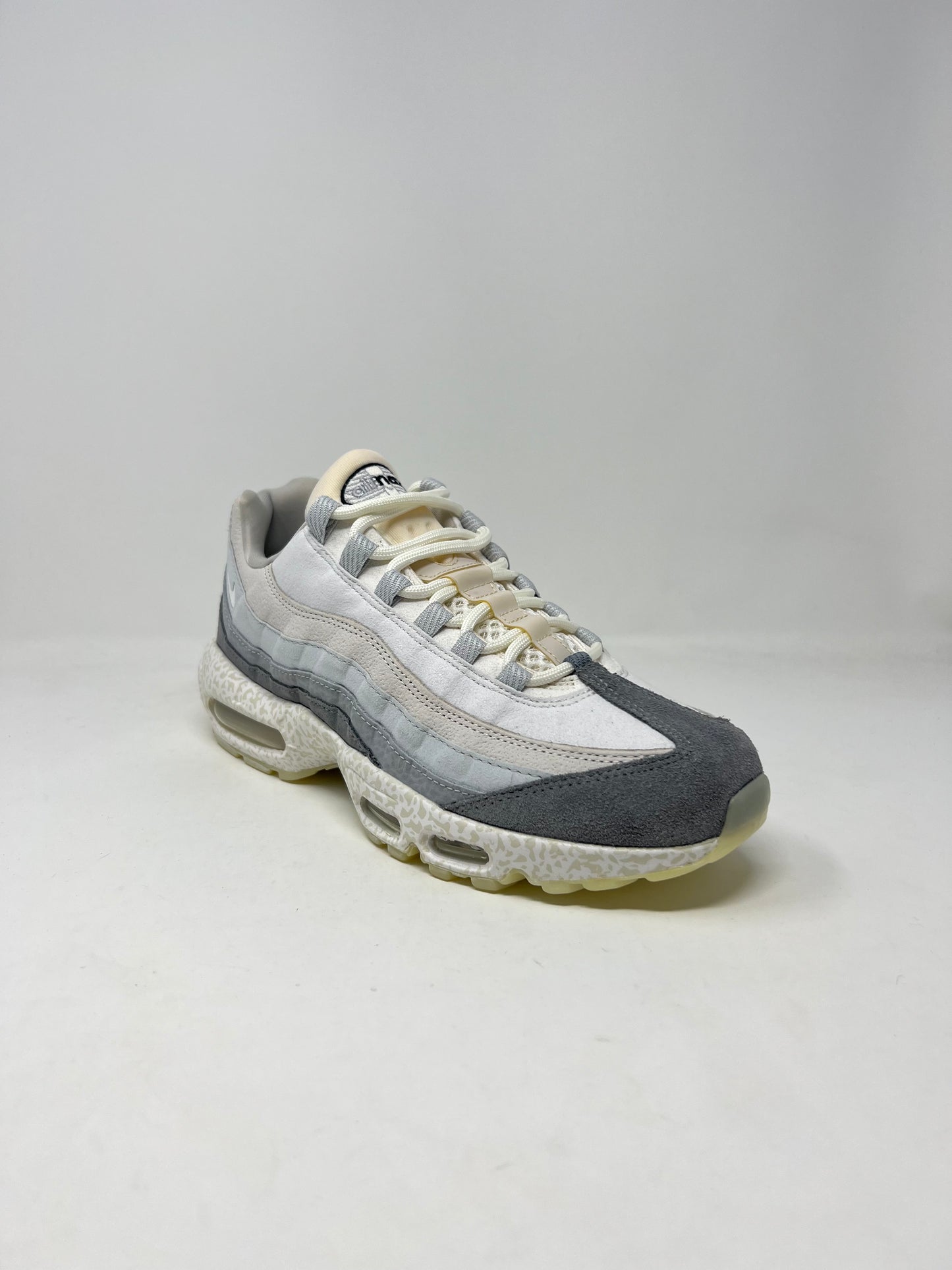 Nike Air Max 95 Anatomy Of Air Light Bone UK8.5 Brand New