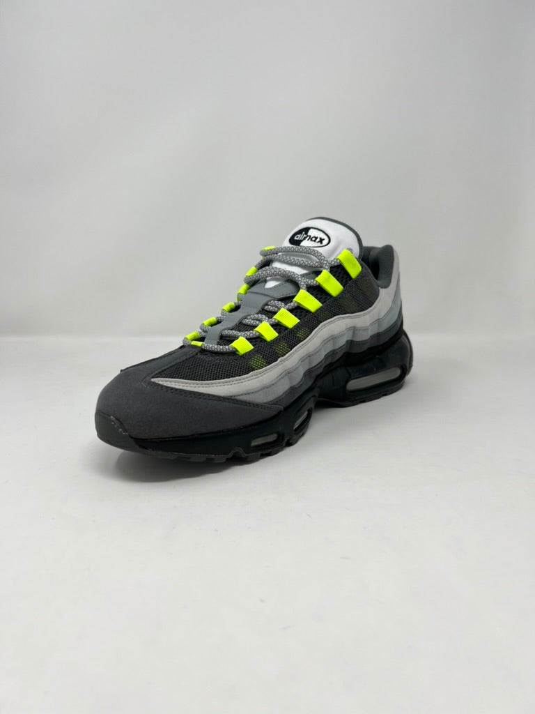 Nike Air Max 95 Neon ID UK11