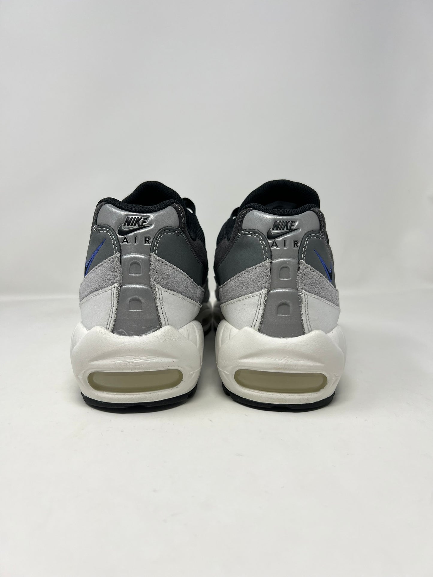 Nike Air Max 95 Medium Blue UK9 Brand New