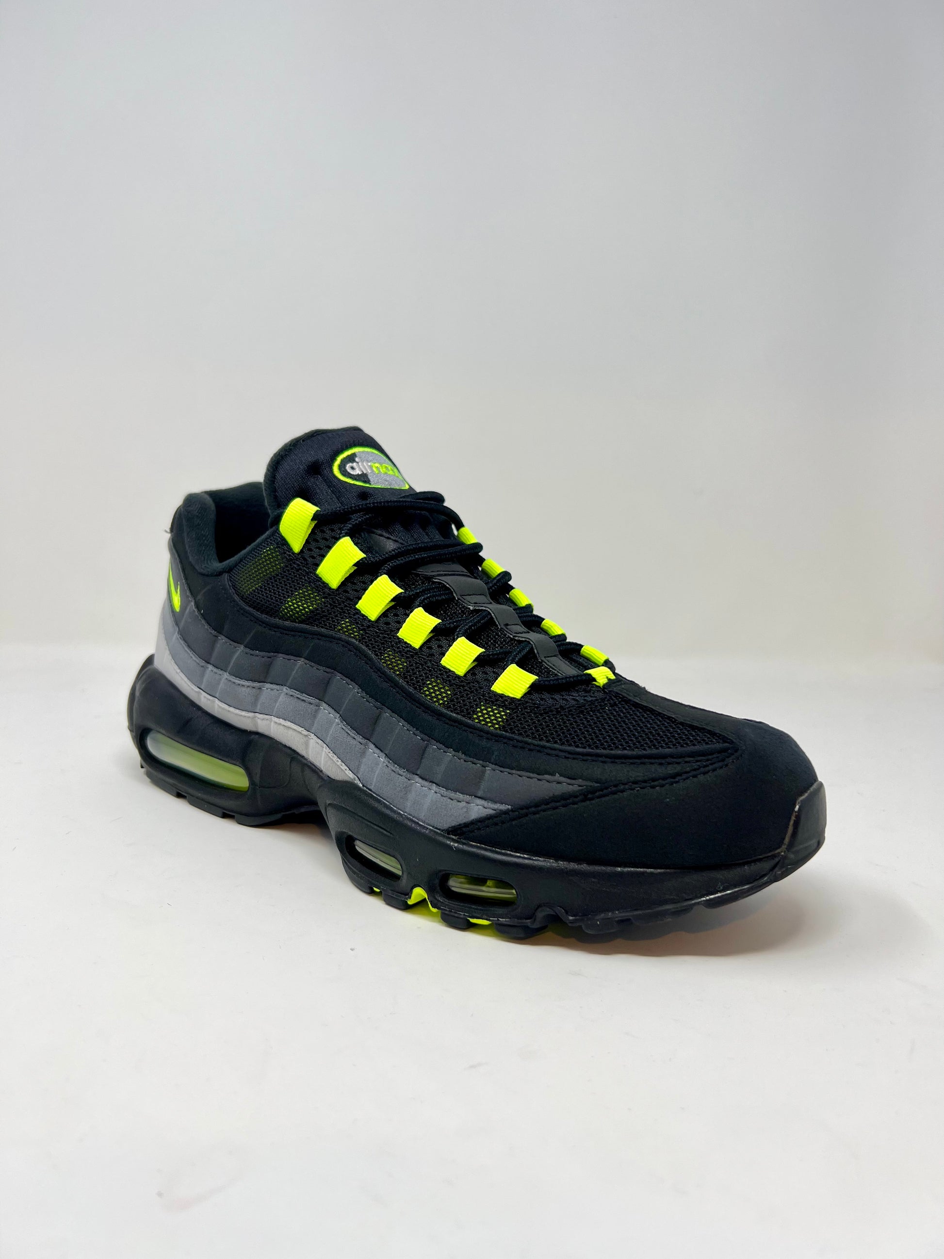 Nike air max 95 essential reverse stash sales
